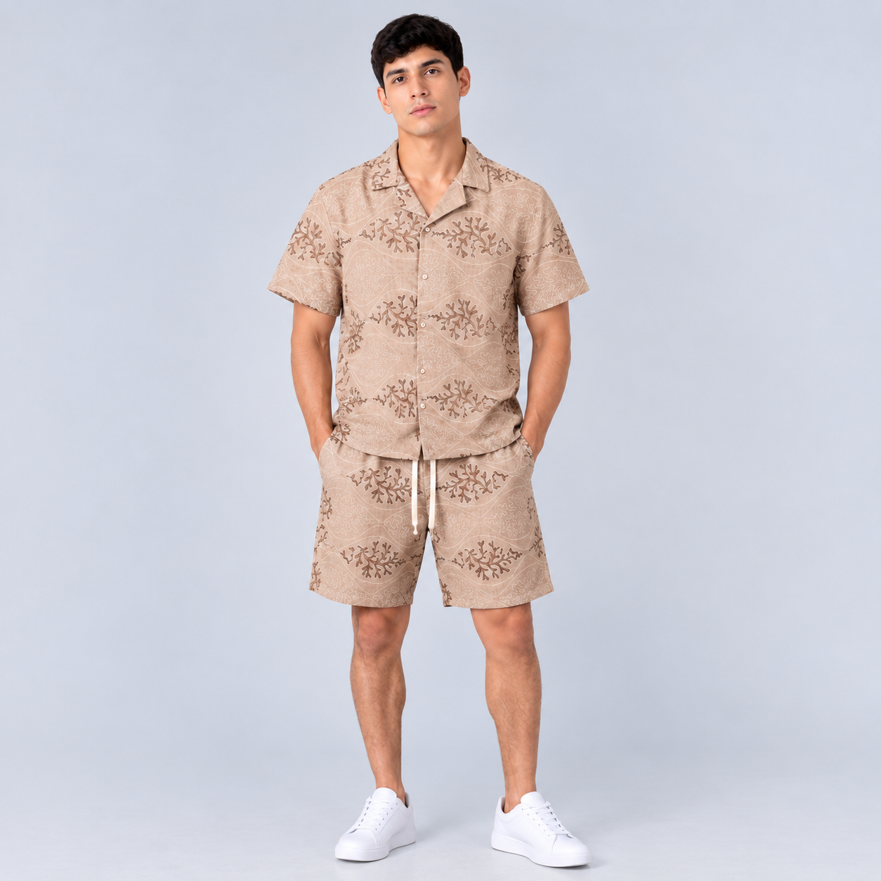 Conjunto hombre aura floral camel