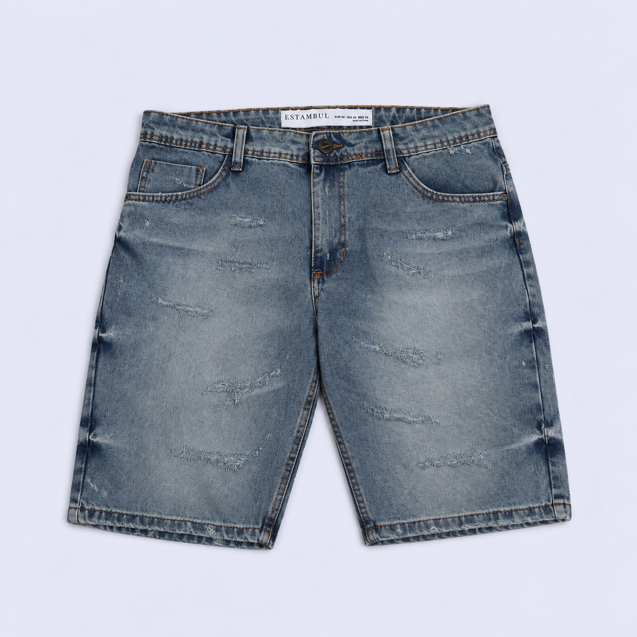Bermuda hombre con desgaste