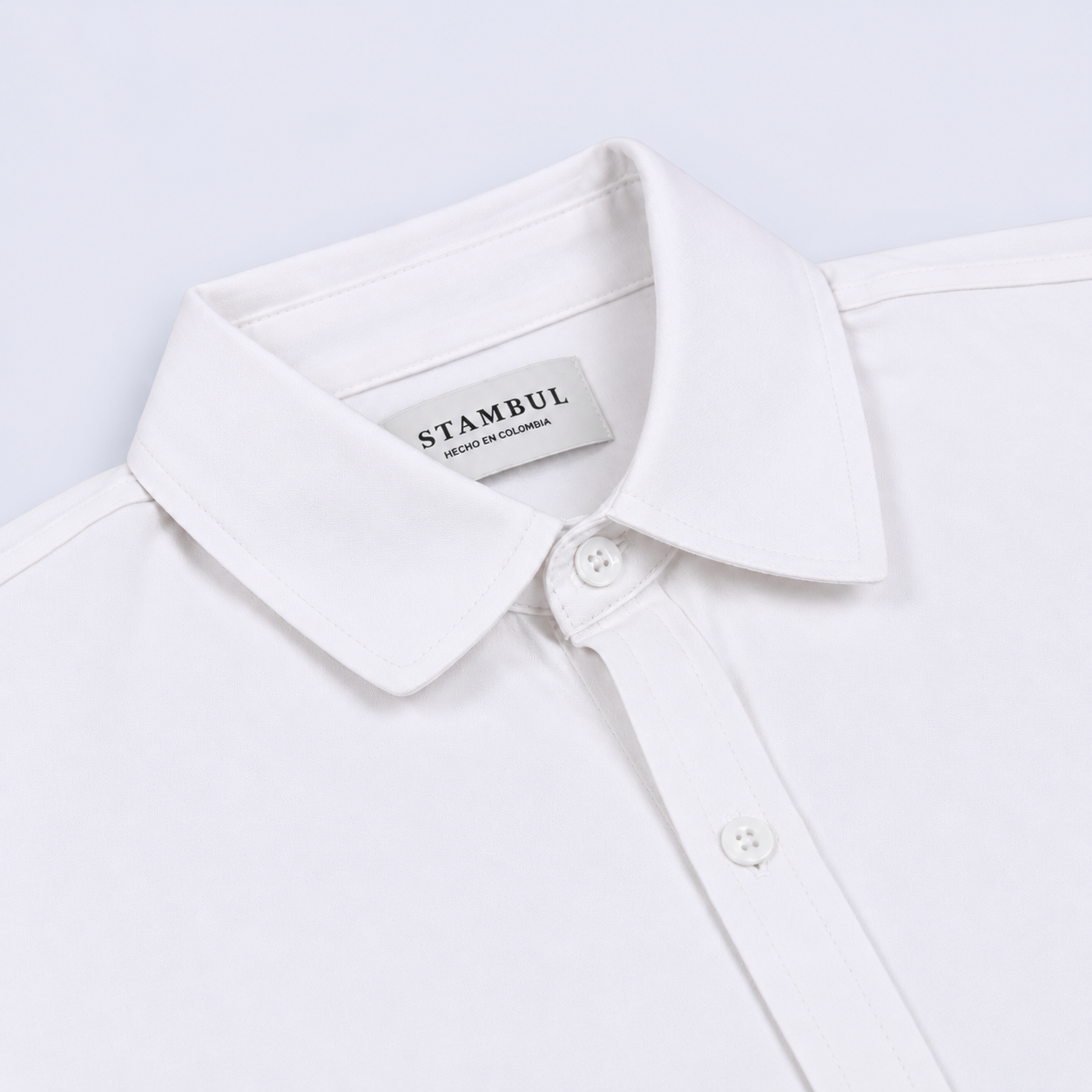 Camisa hombre cuello alto blanca