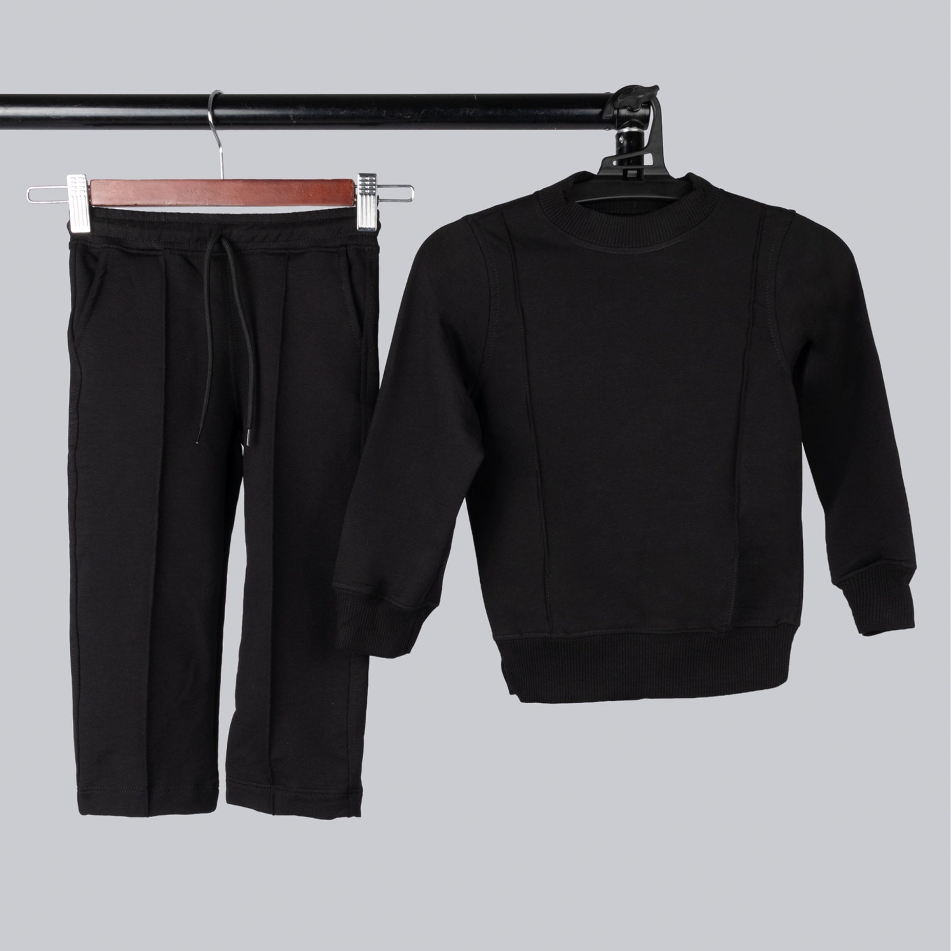 Conjunto baby sudadera negro