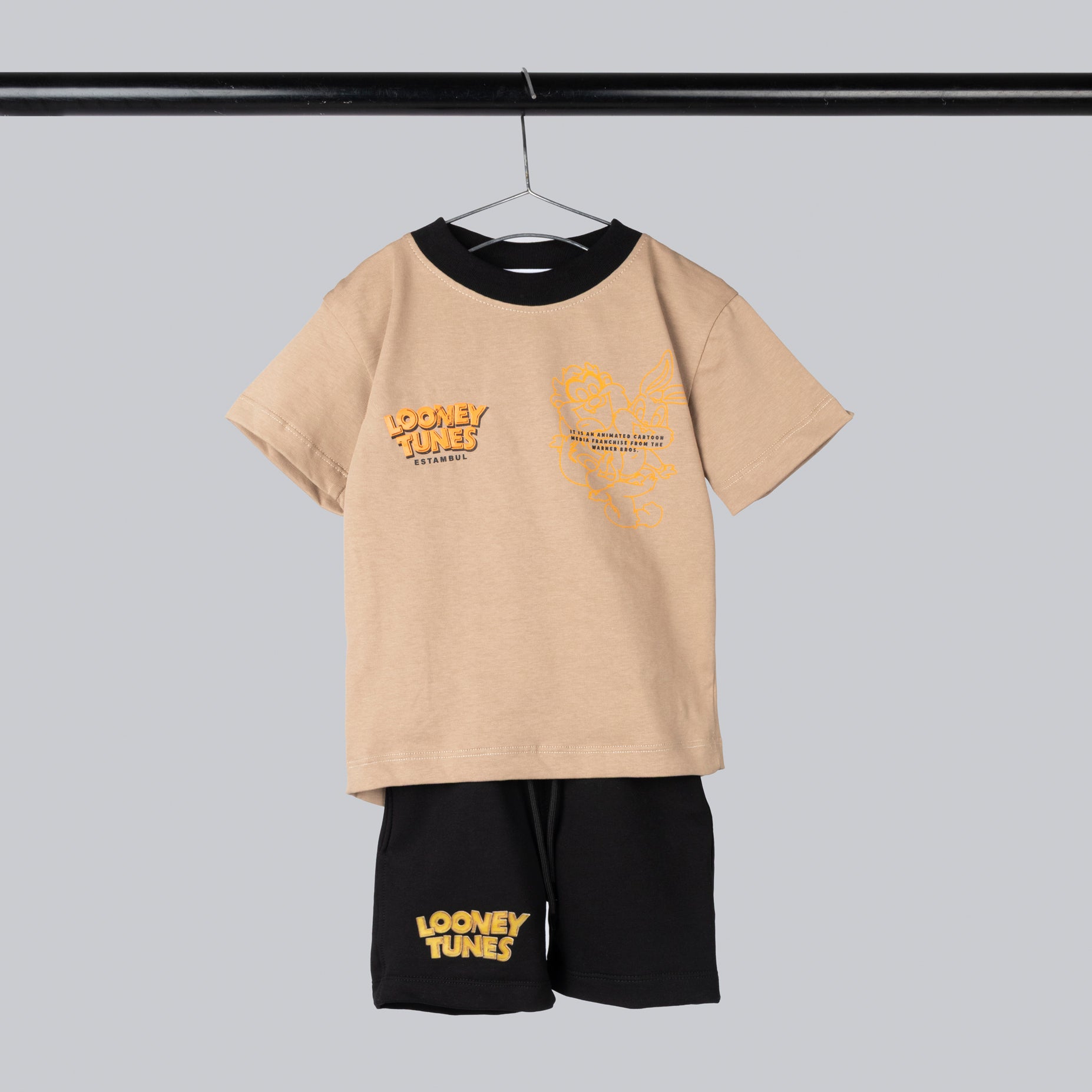 Conjunto baby Lonney tunes