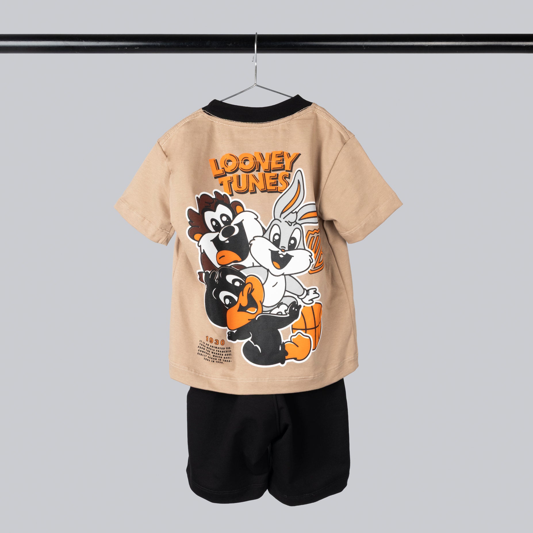 Conjunto baby Lonney tunes