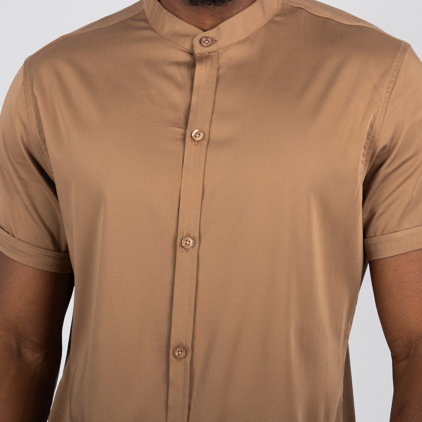 Camisa hombre basica camel