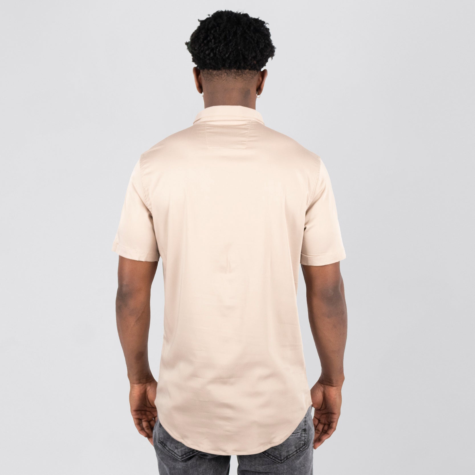 Camisa hombre basica cuello camel