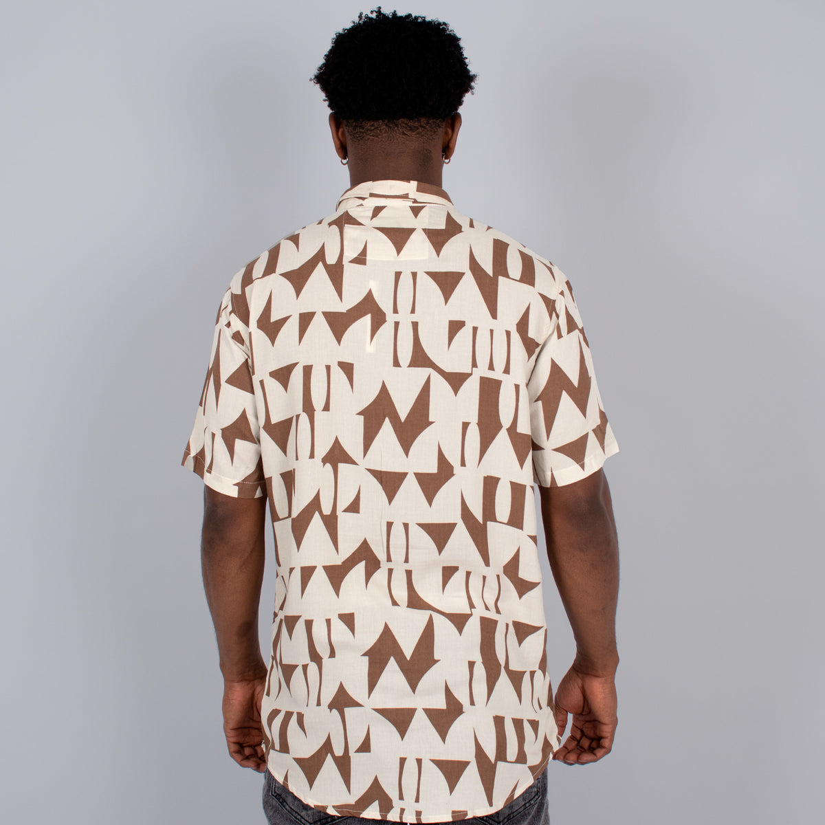 Camiseta hombre decorada beige