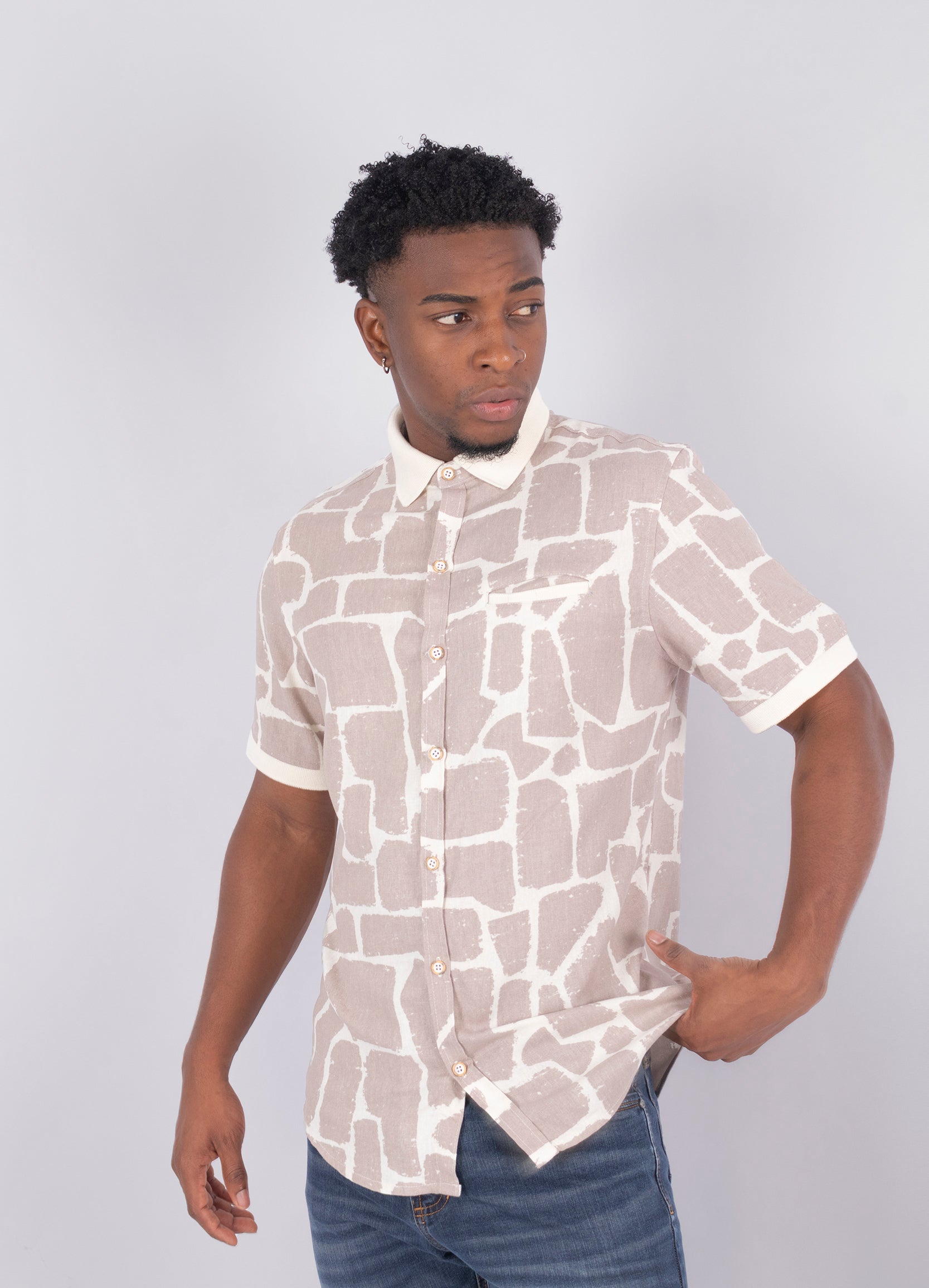 Camisa hombre animal-print