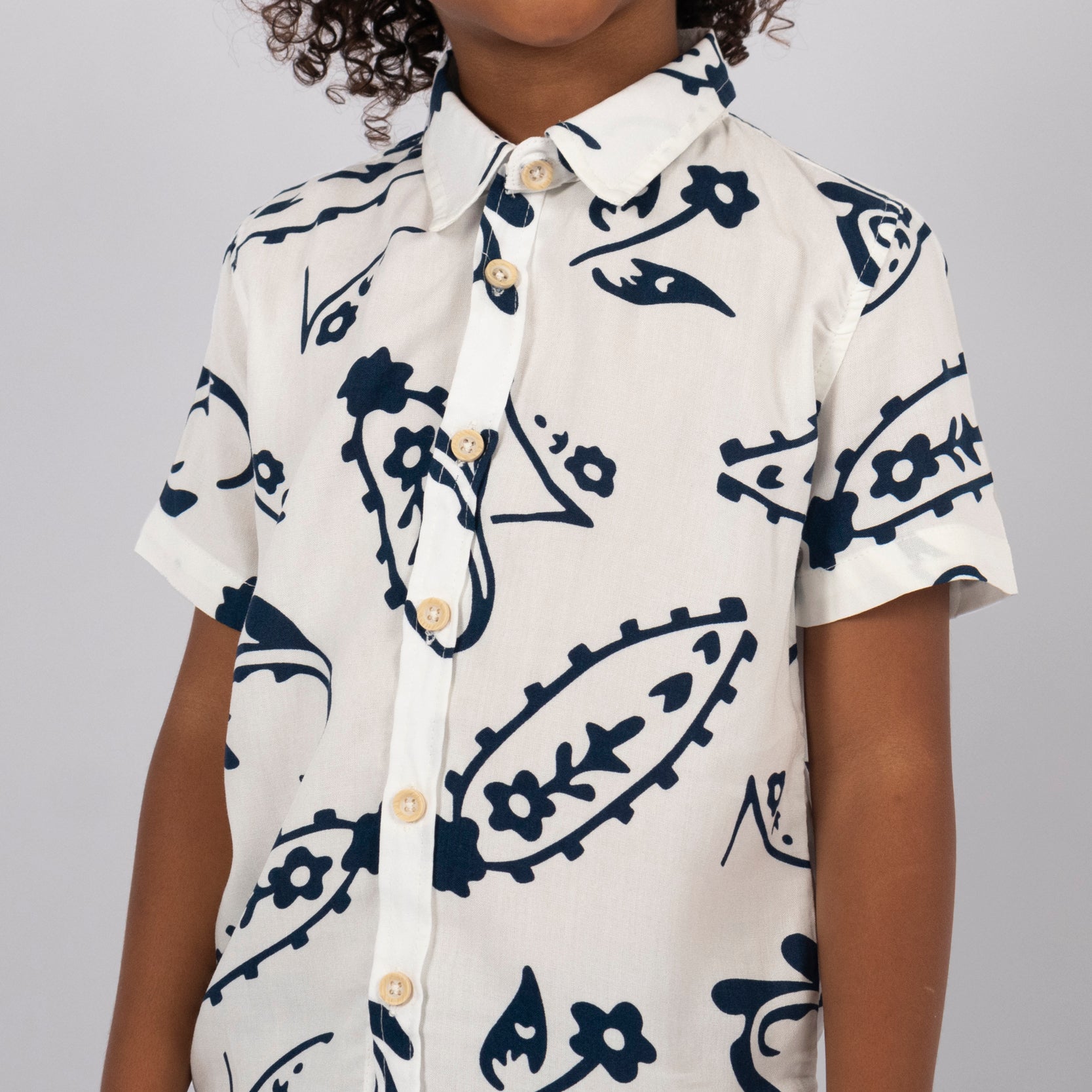 Camisa niño hoja