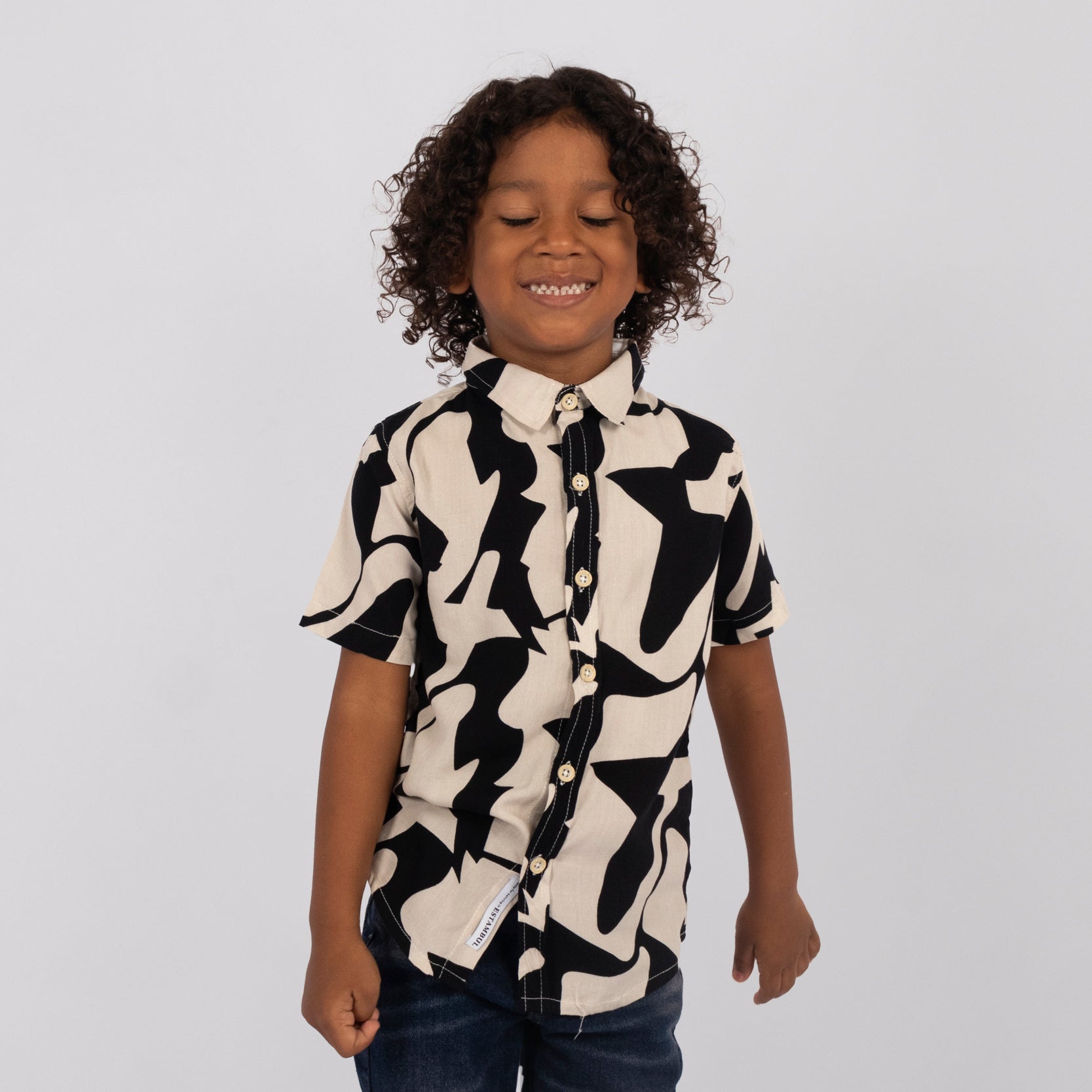 Camisa niño beige negro