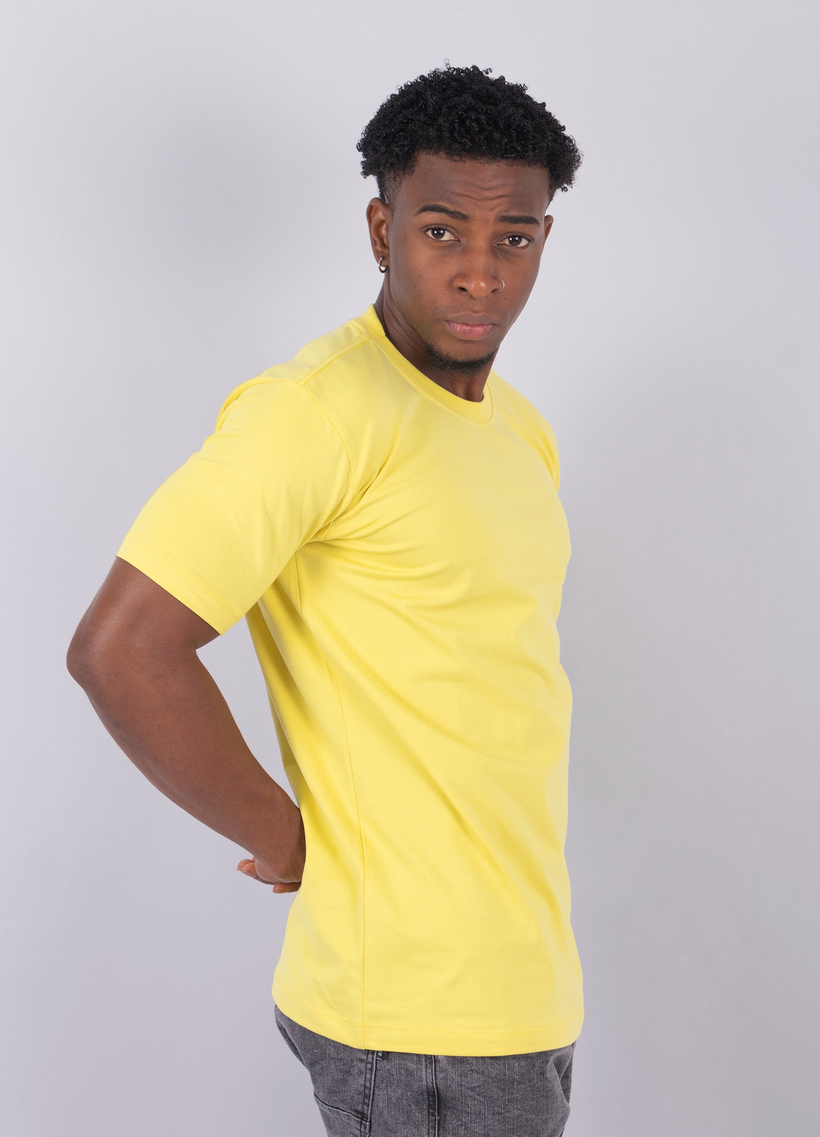 Camiseta hombre Basica amarillo