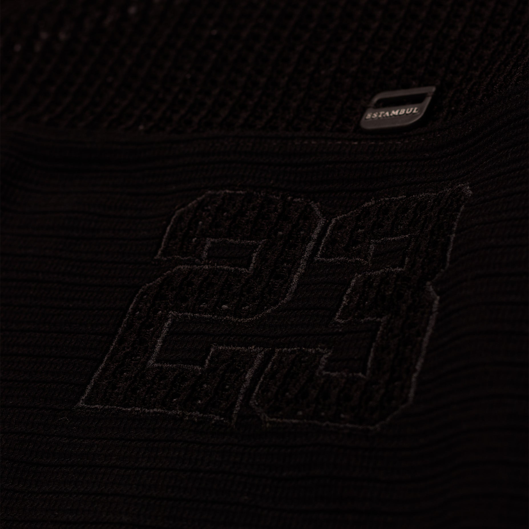 Oversize hombre cortes maya negra