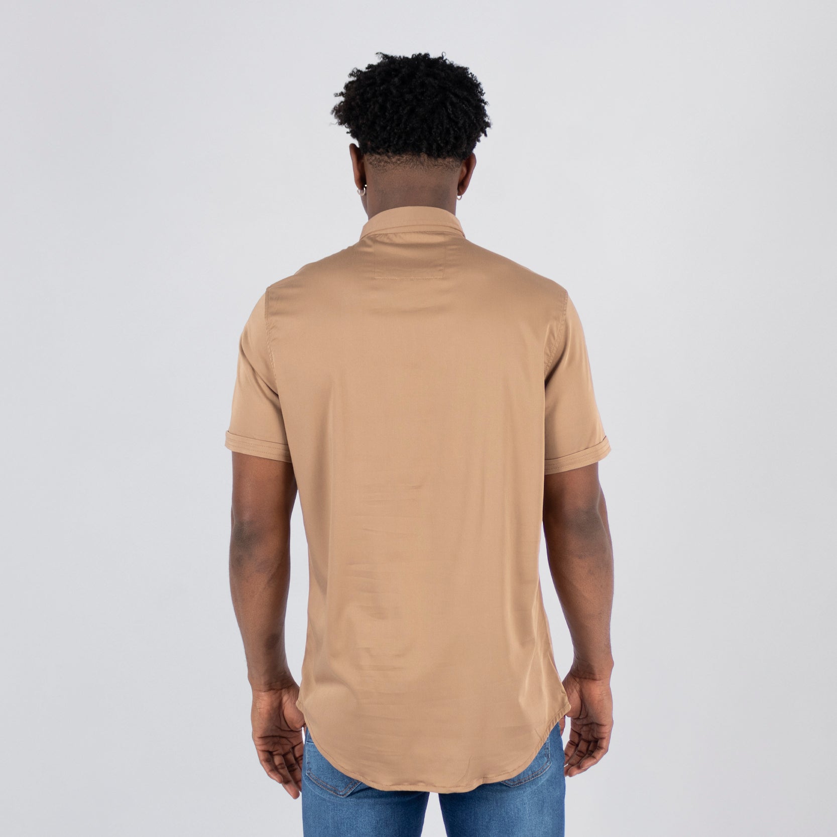 Camisa hombre basica camel