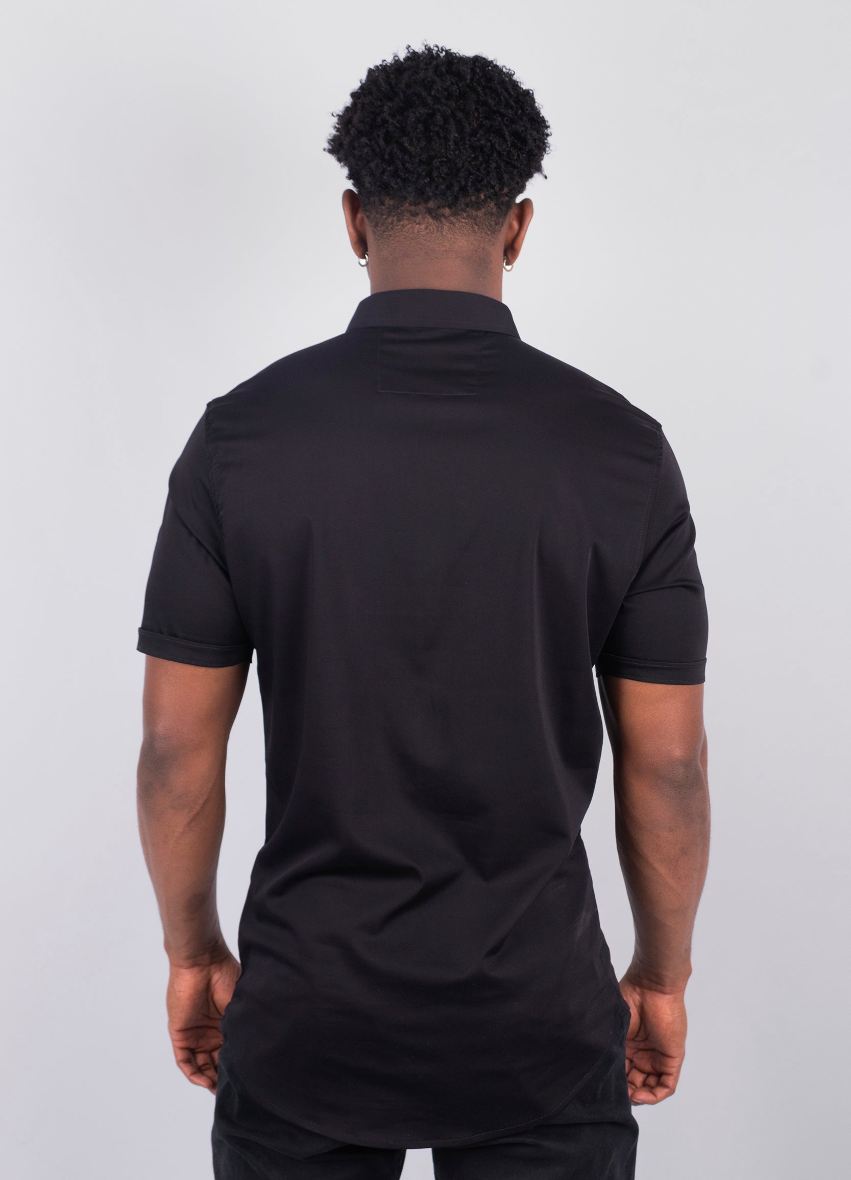 Camisa hombre cuello alto Negra