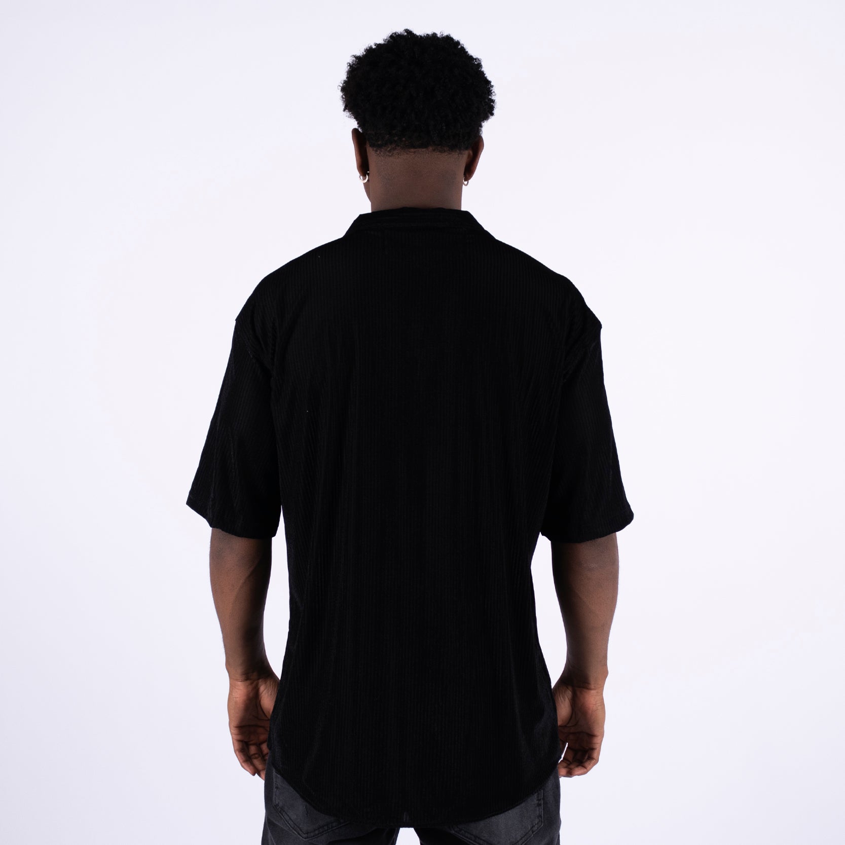 Camisa oversize hombre negra