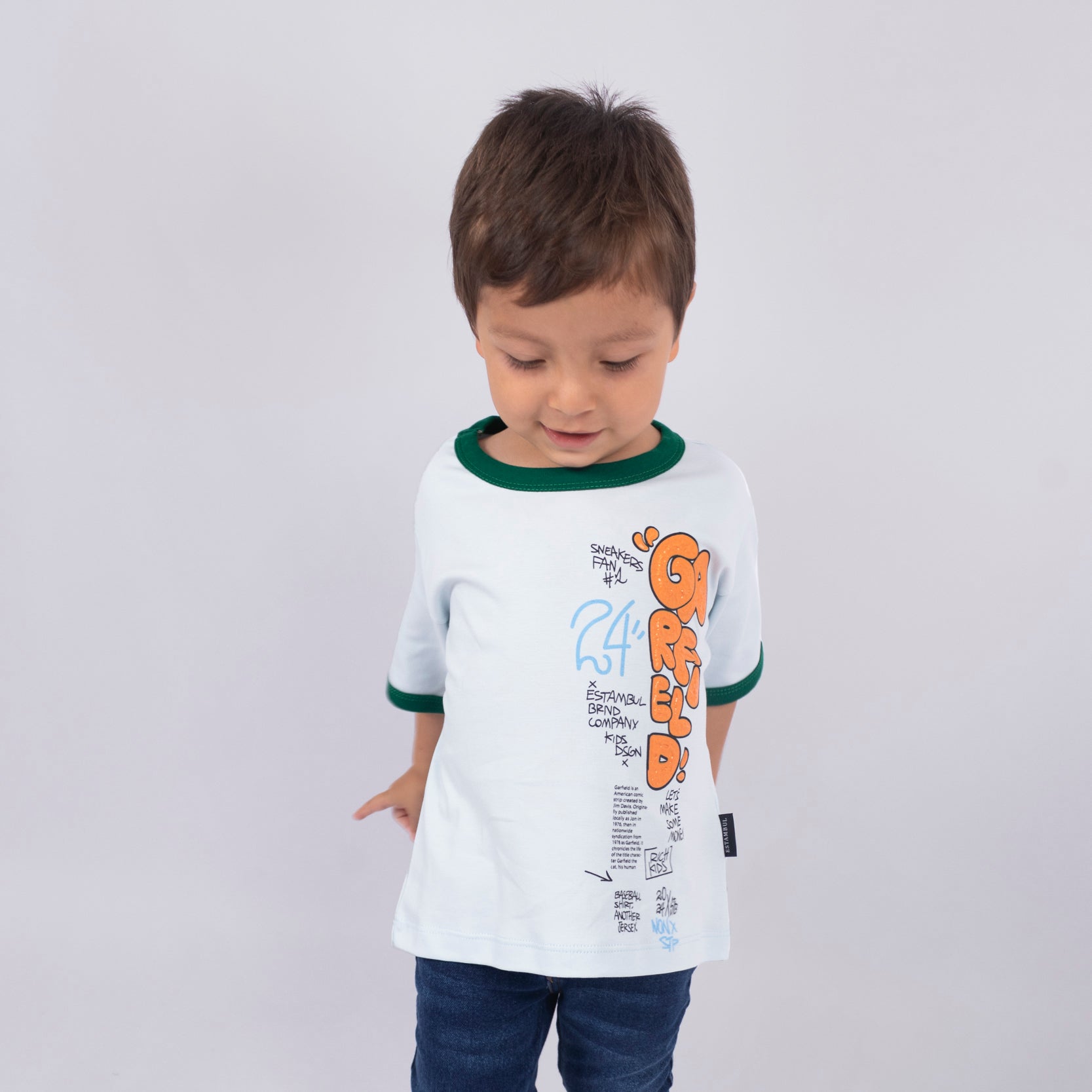 Oversize baby Garfield