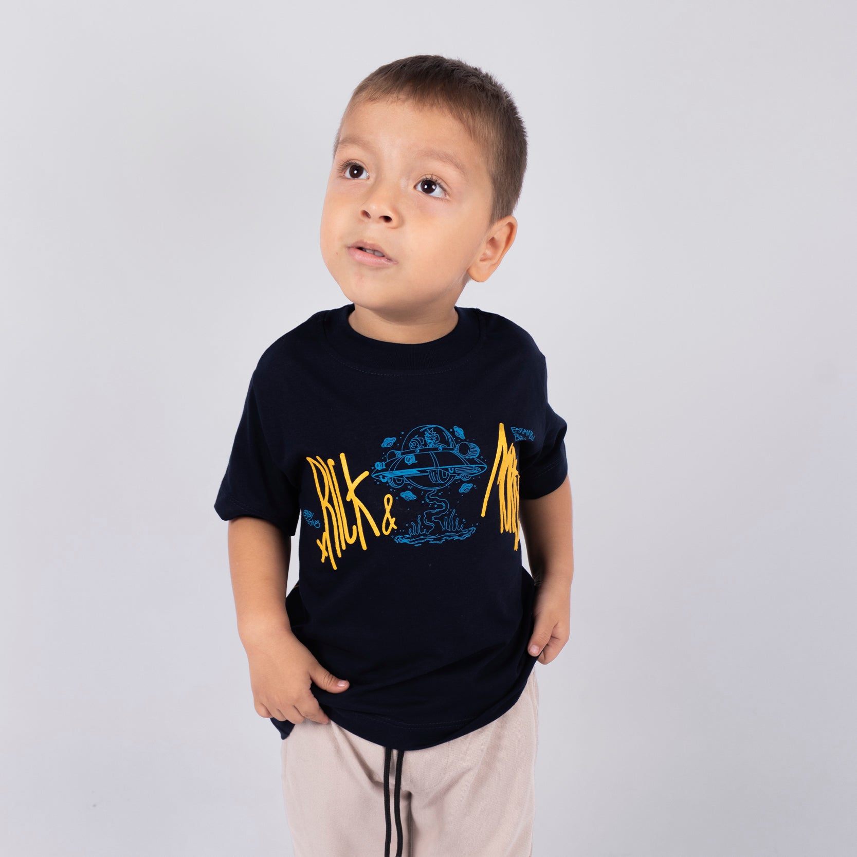 Oversize baby Rick y Morty