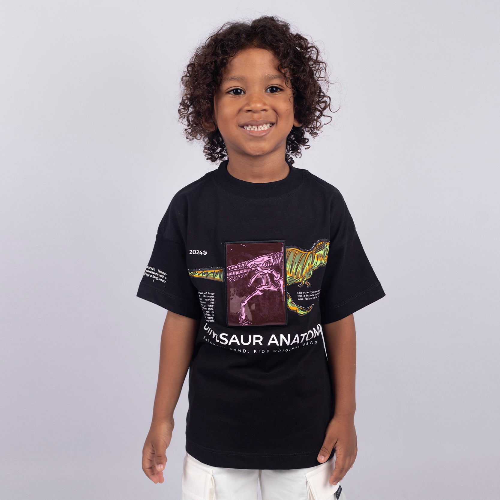 Oversize niño Dinosaur