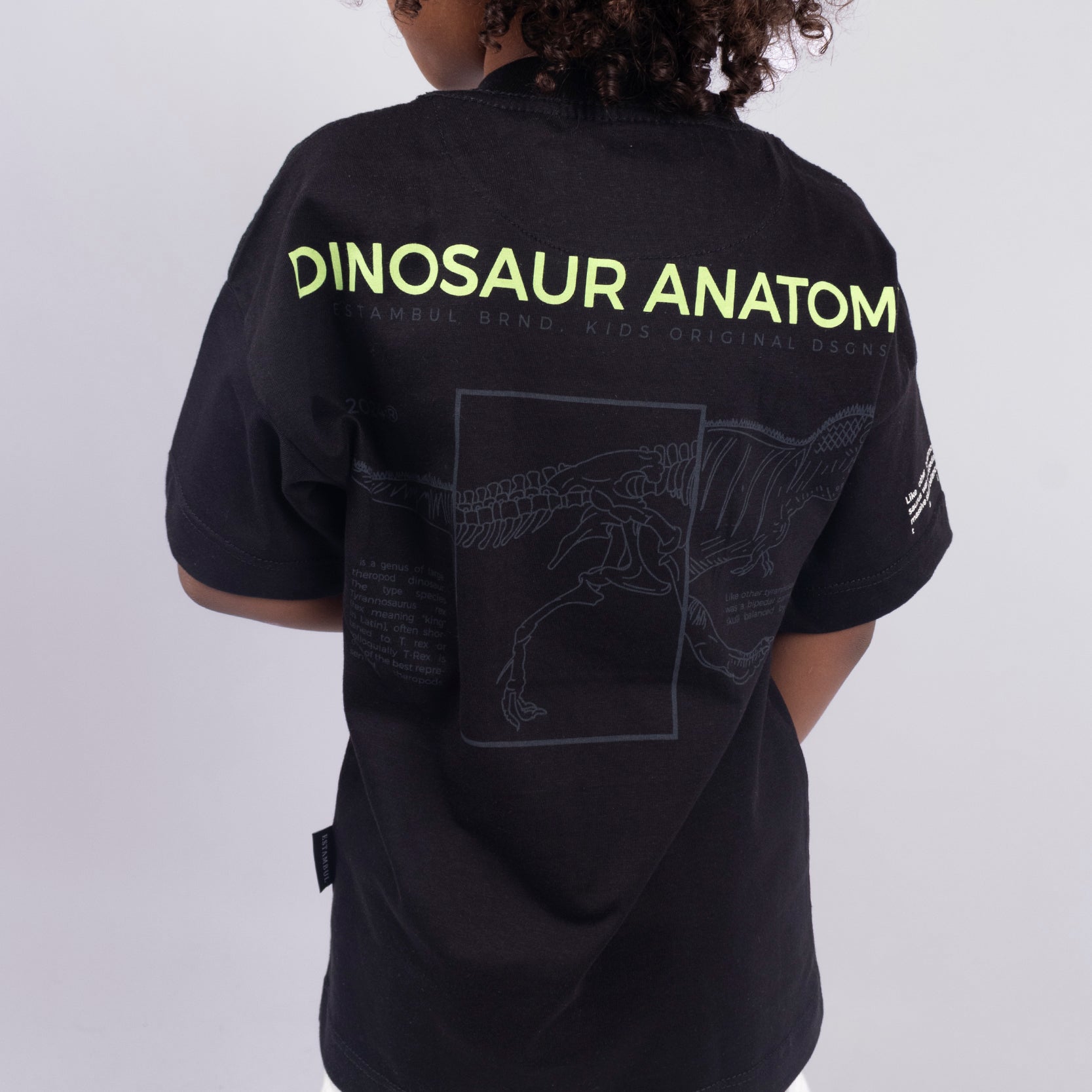 Oversize niño Dinosaur