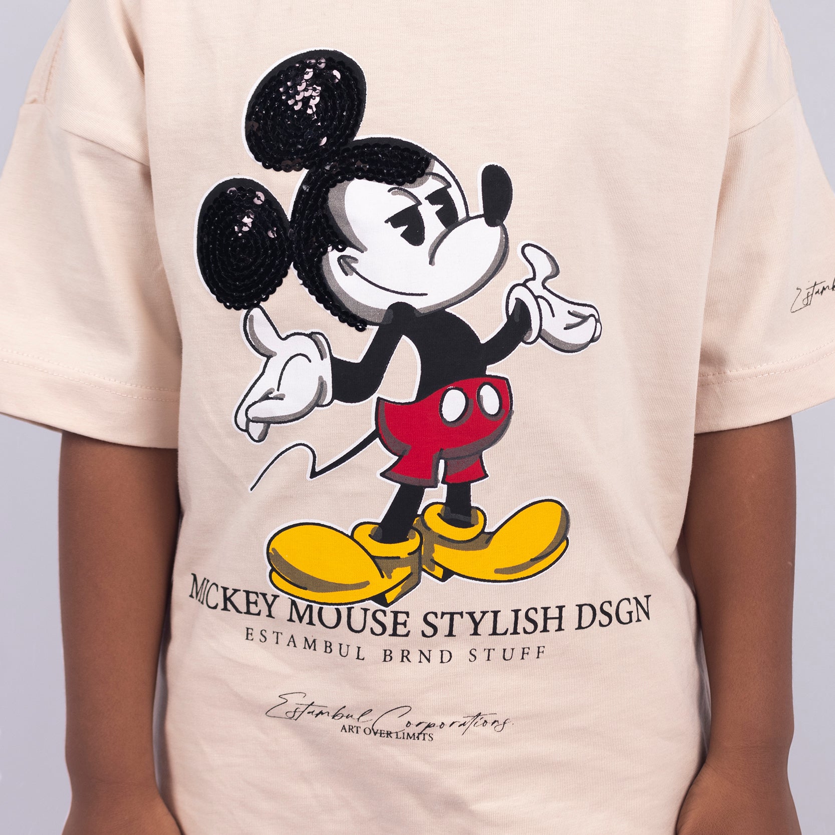 Oversize niño Mickey Mouse