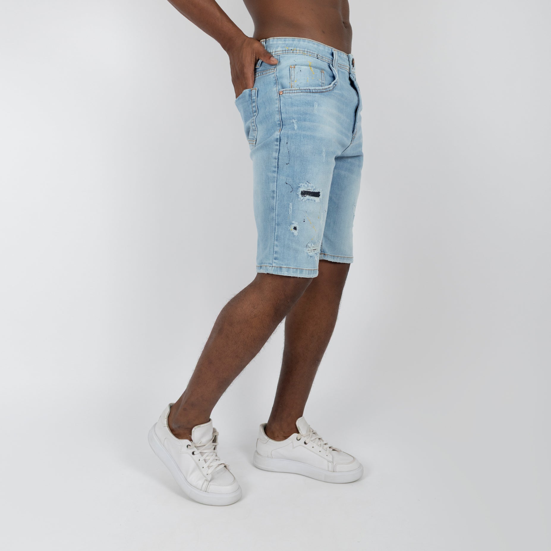 Bermuda hombre con rotos