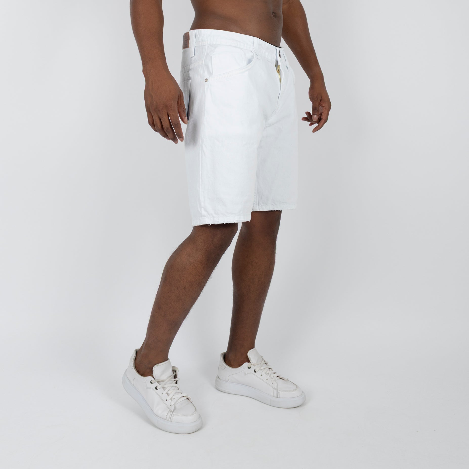 Bermuda hombre blanca clasica