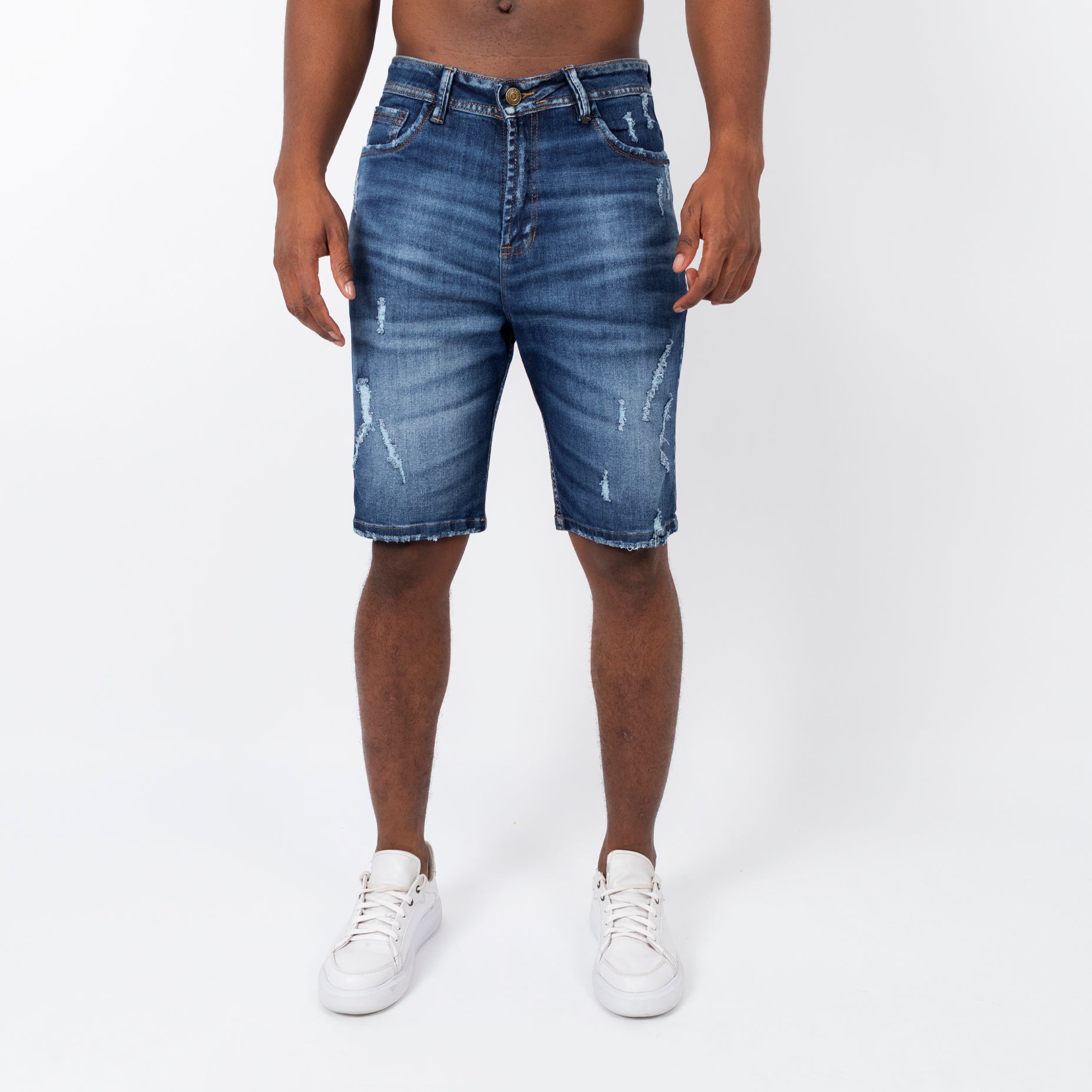 Bermuda hombre azul con degaste