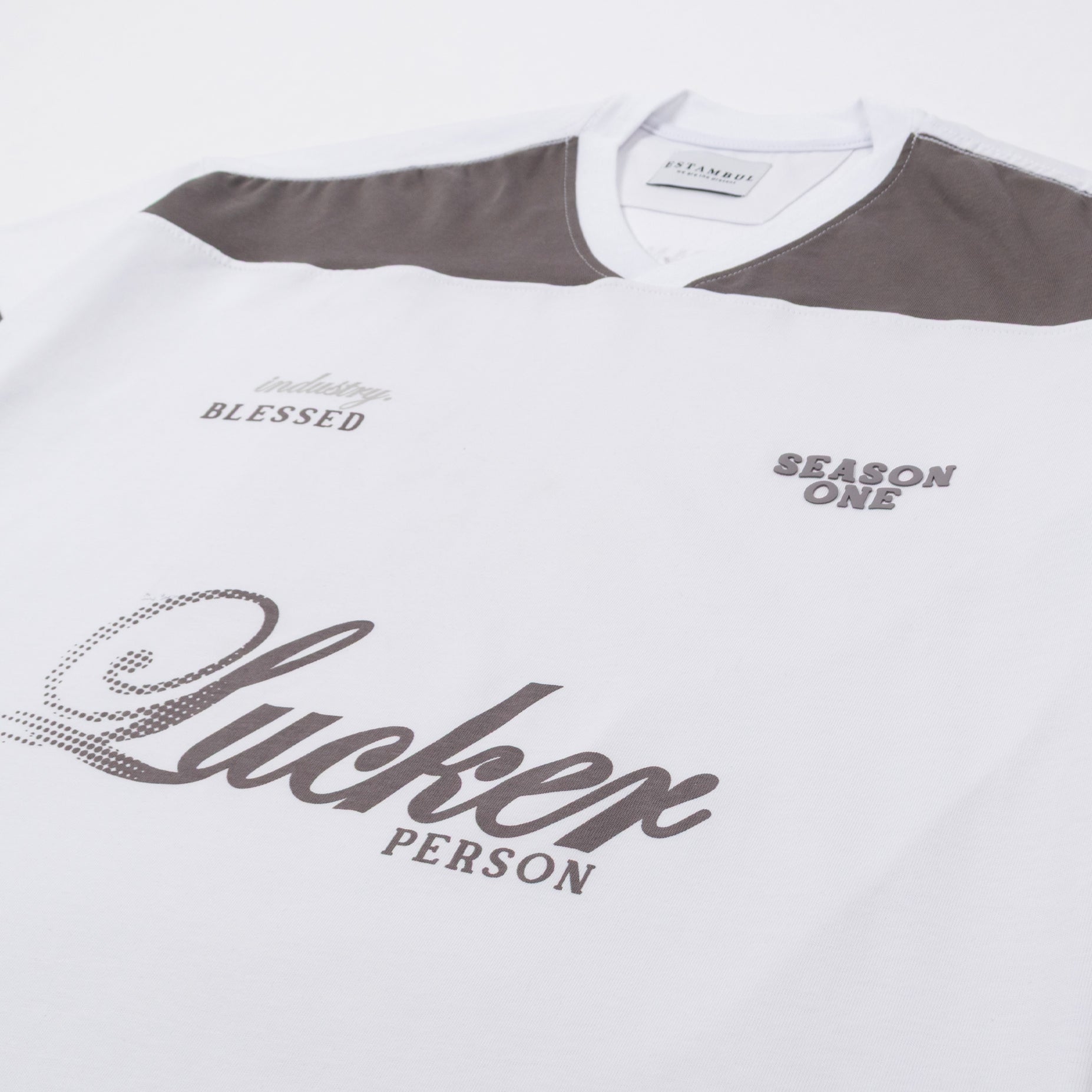 Camiseta regular adulto lukers