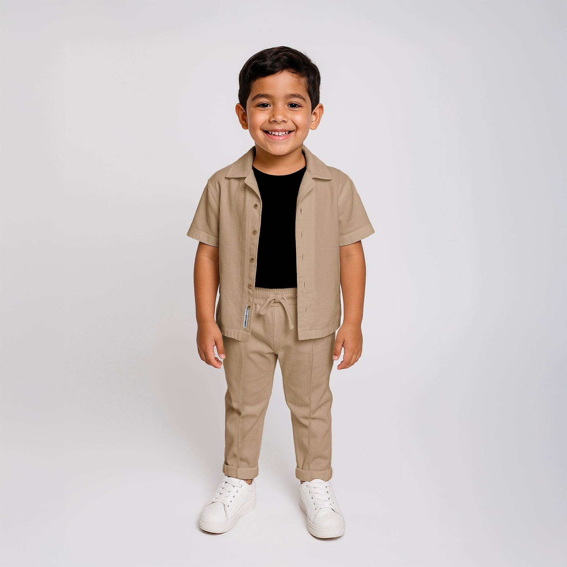 Conjunto niño pantalon camel