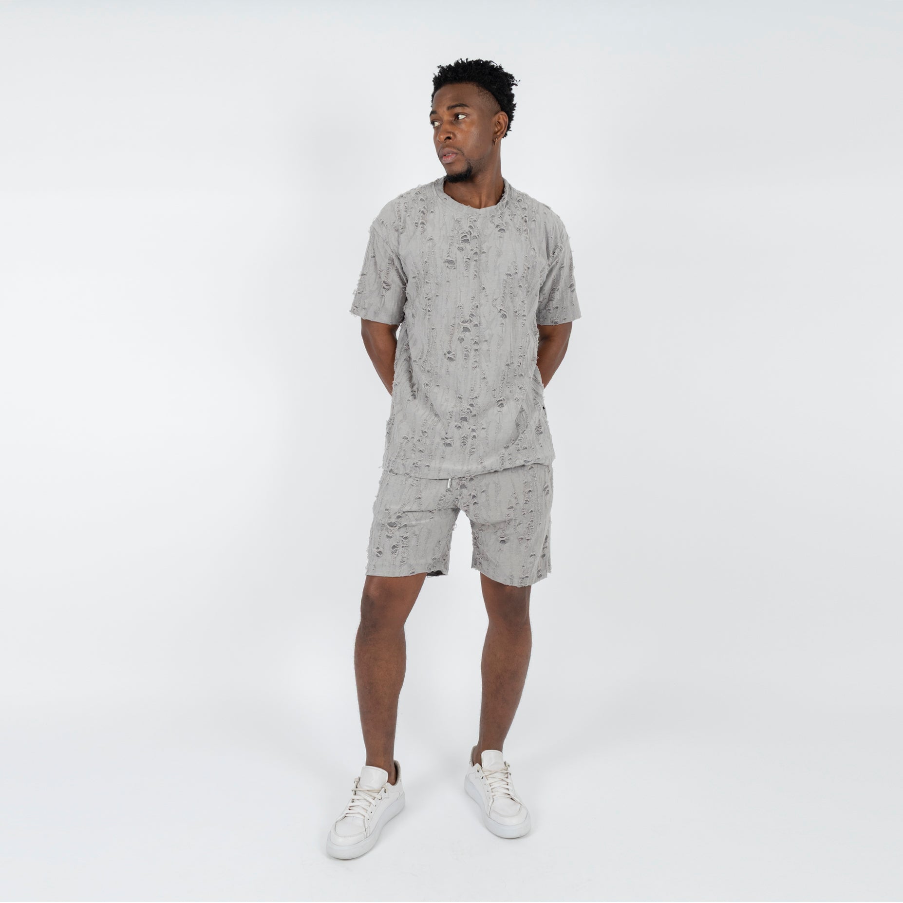 Conjunto hombre textura gris claro