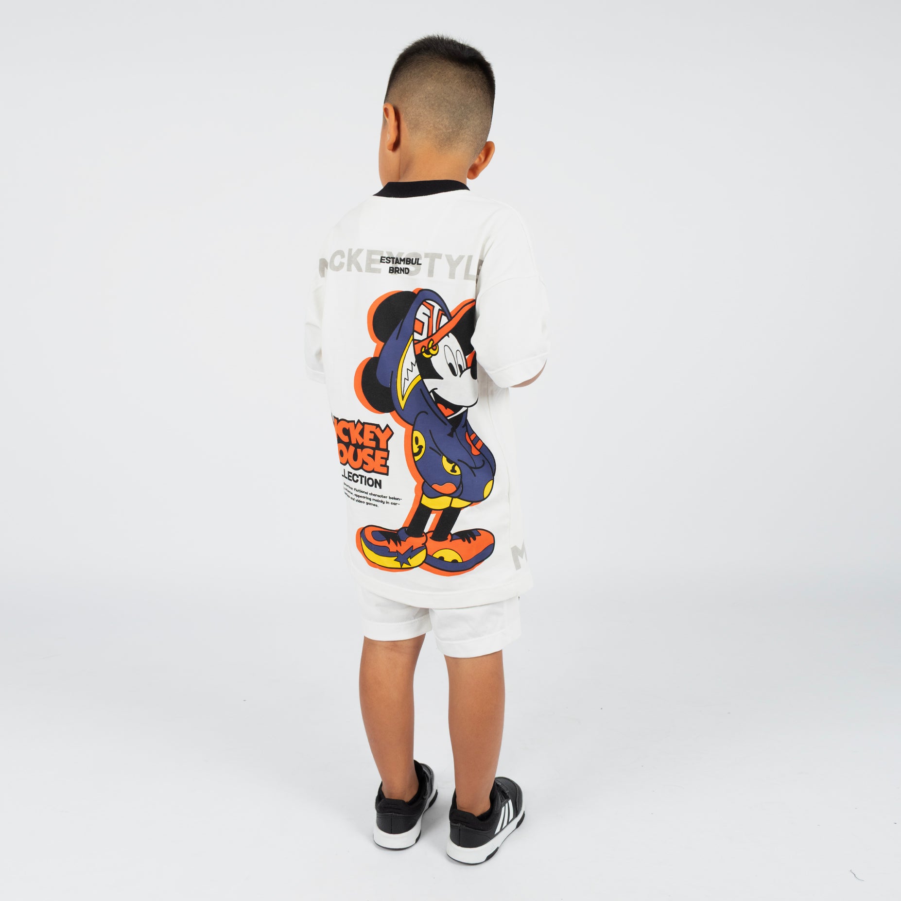 Conjunto niño mickey