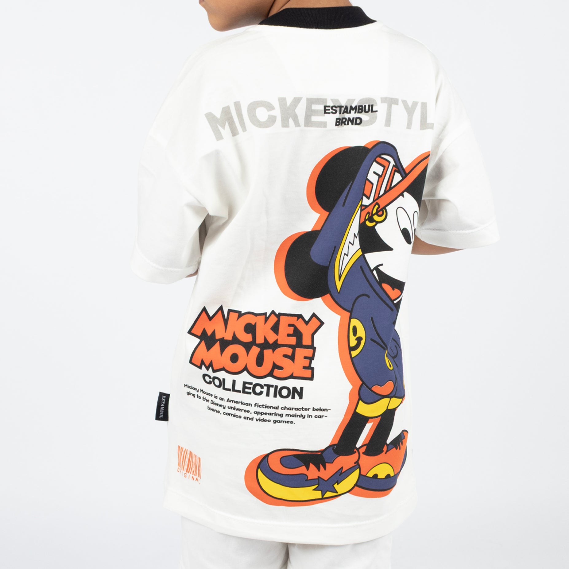 Conjunto niño mickey