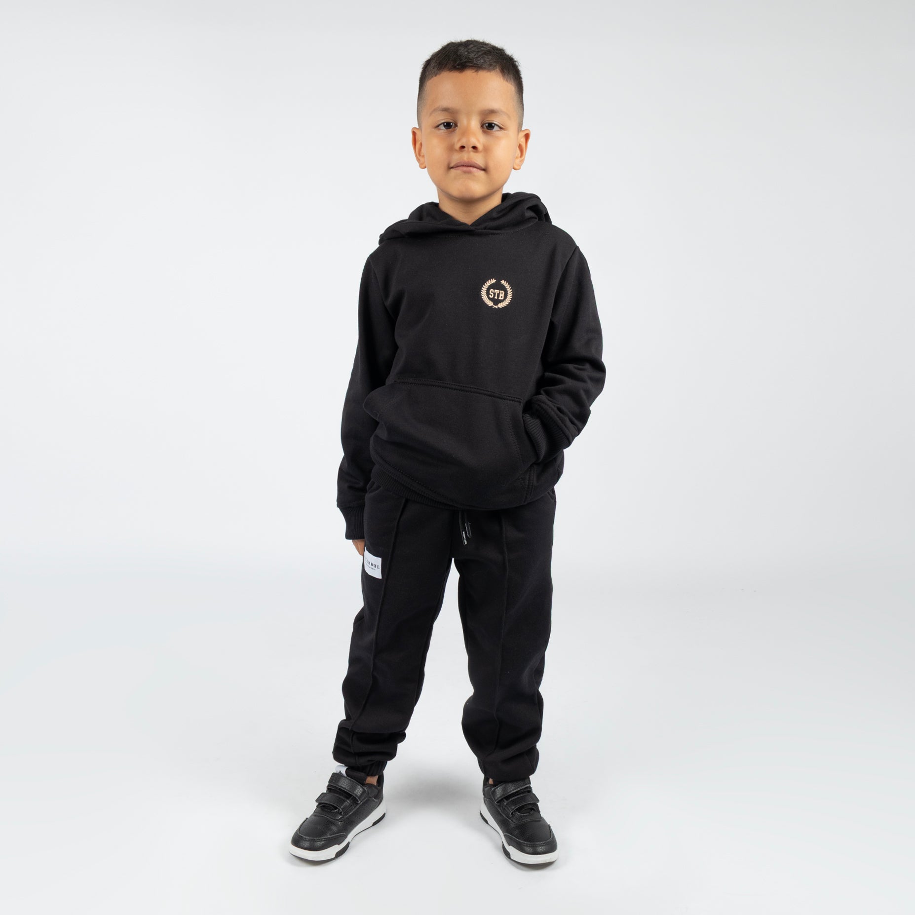 Conjunto niño sudadera negro