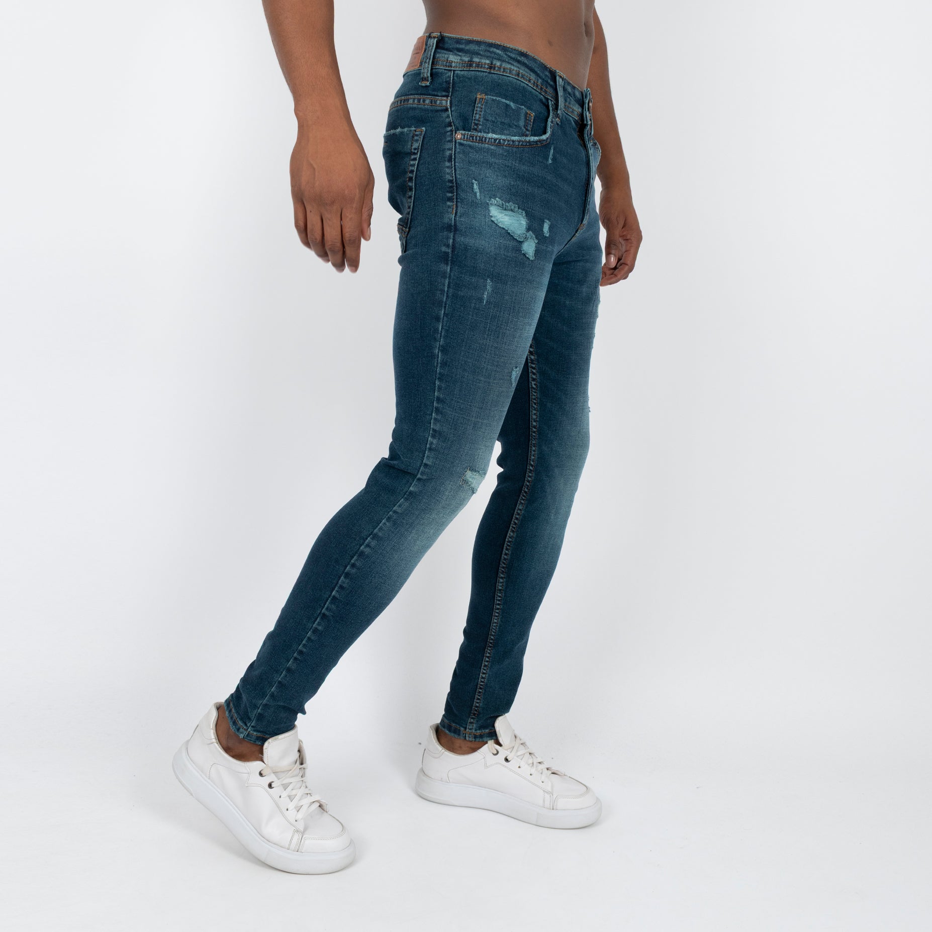 Jean hombre skinny con rotos