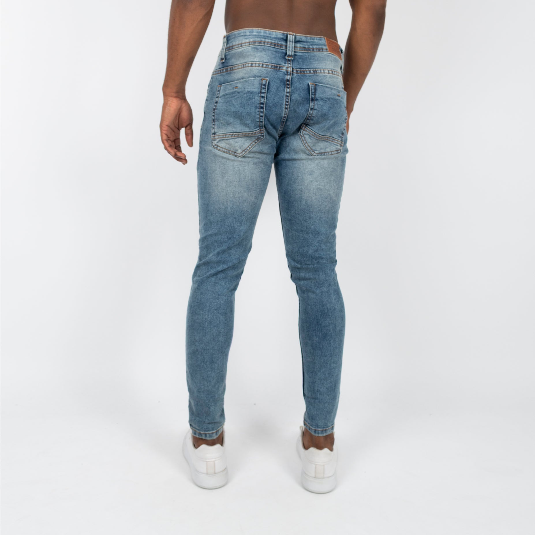 Jean hombre skinny clasico