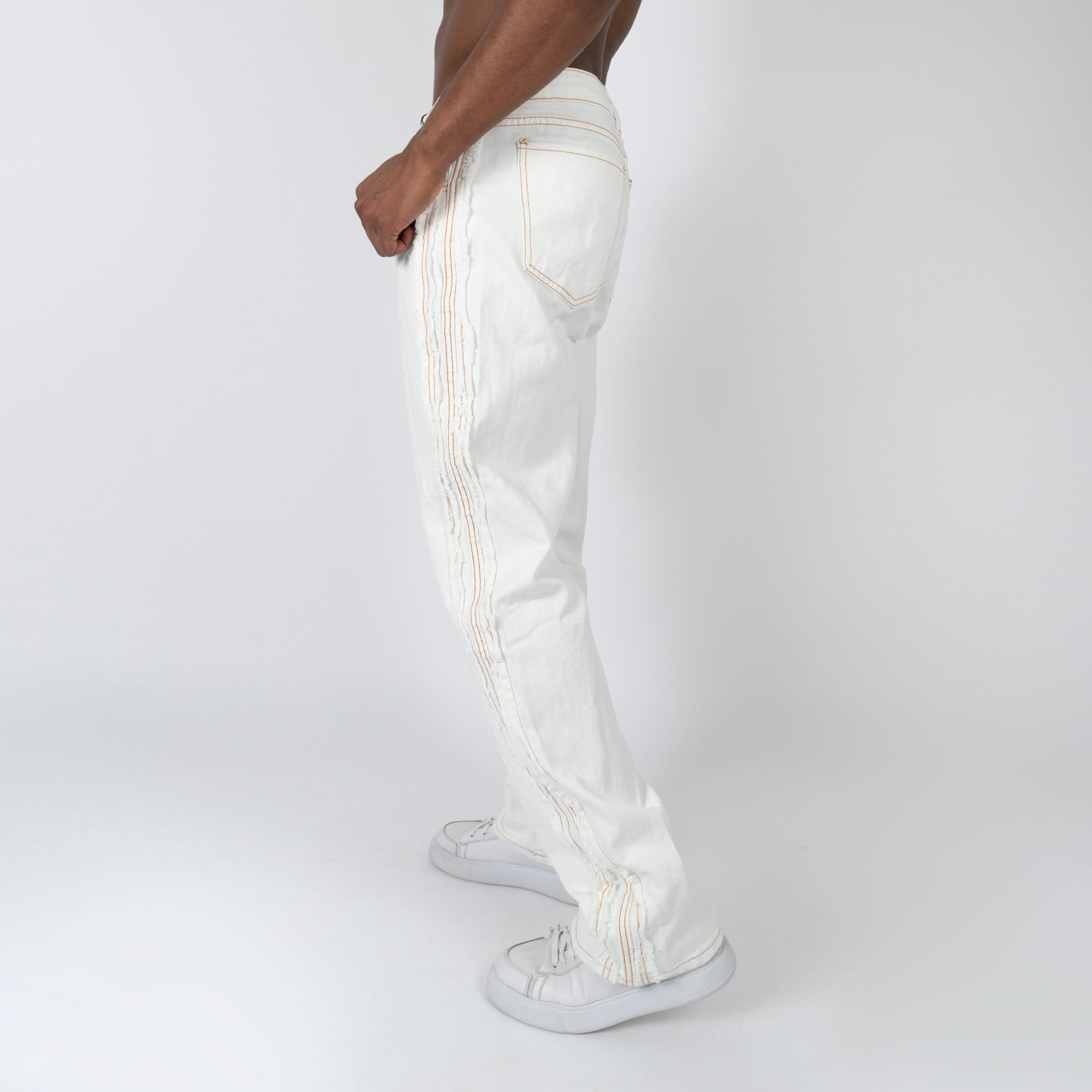 Jean hombre baggy beige