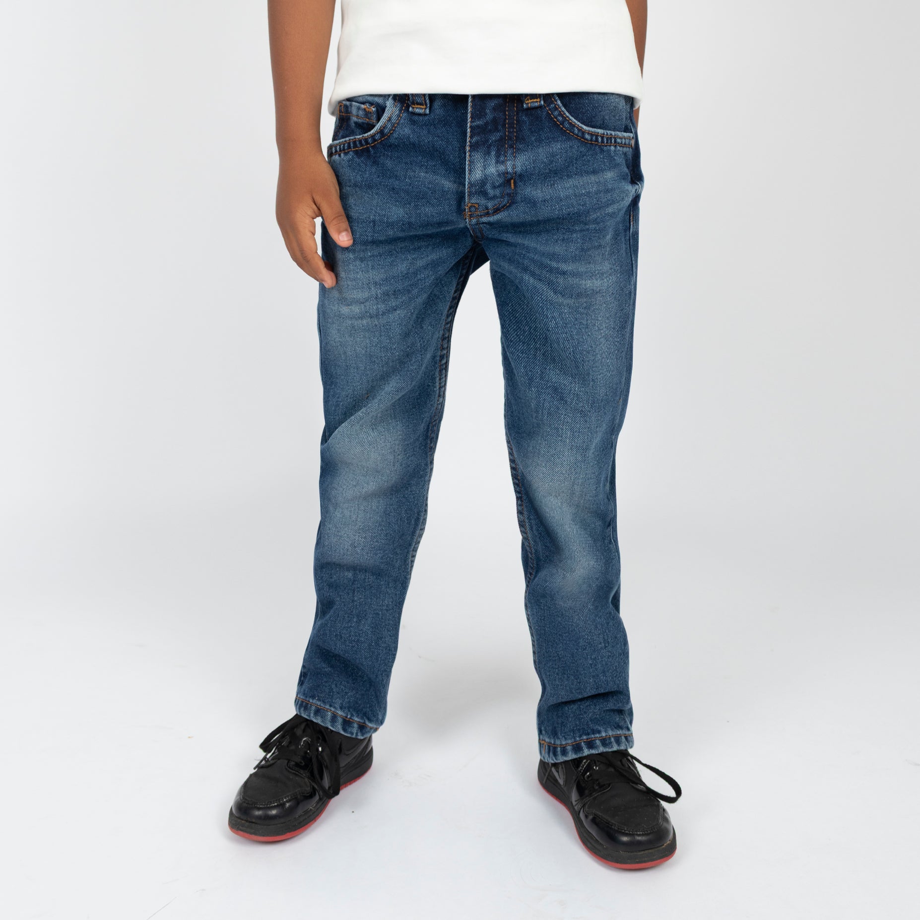 Jean niño recto