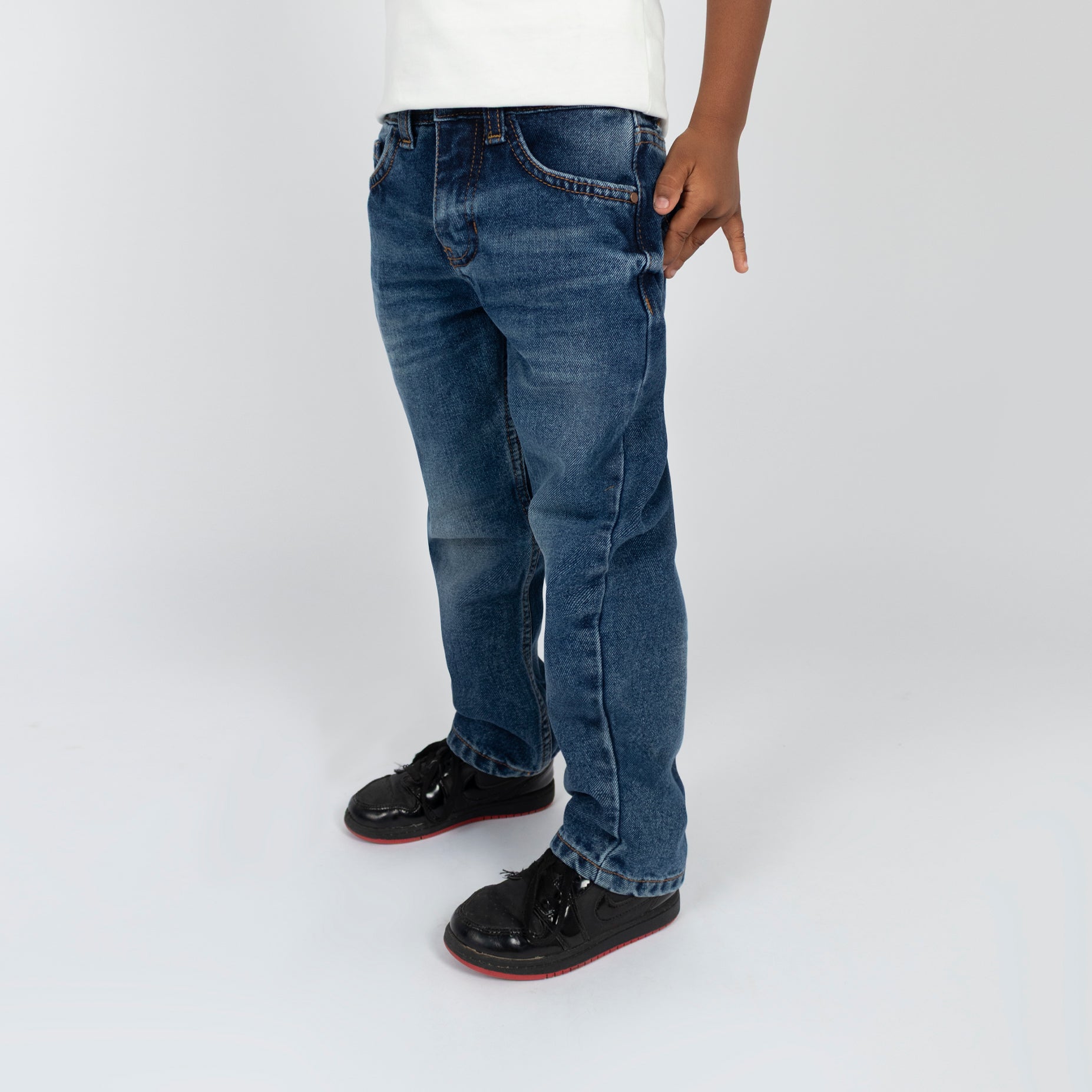Jean niño recto