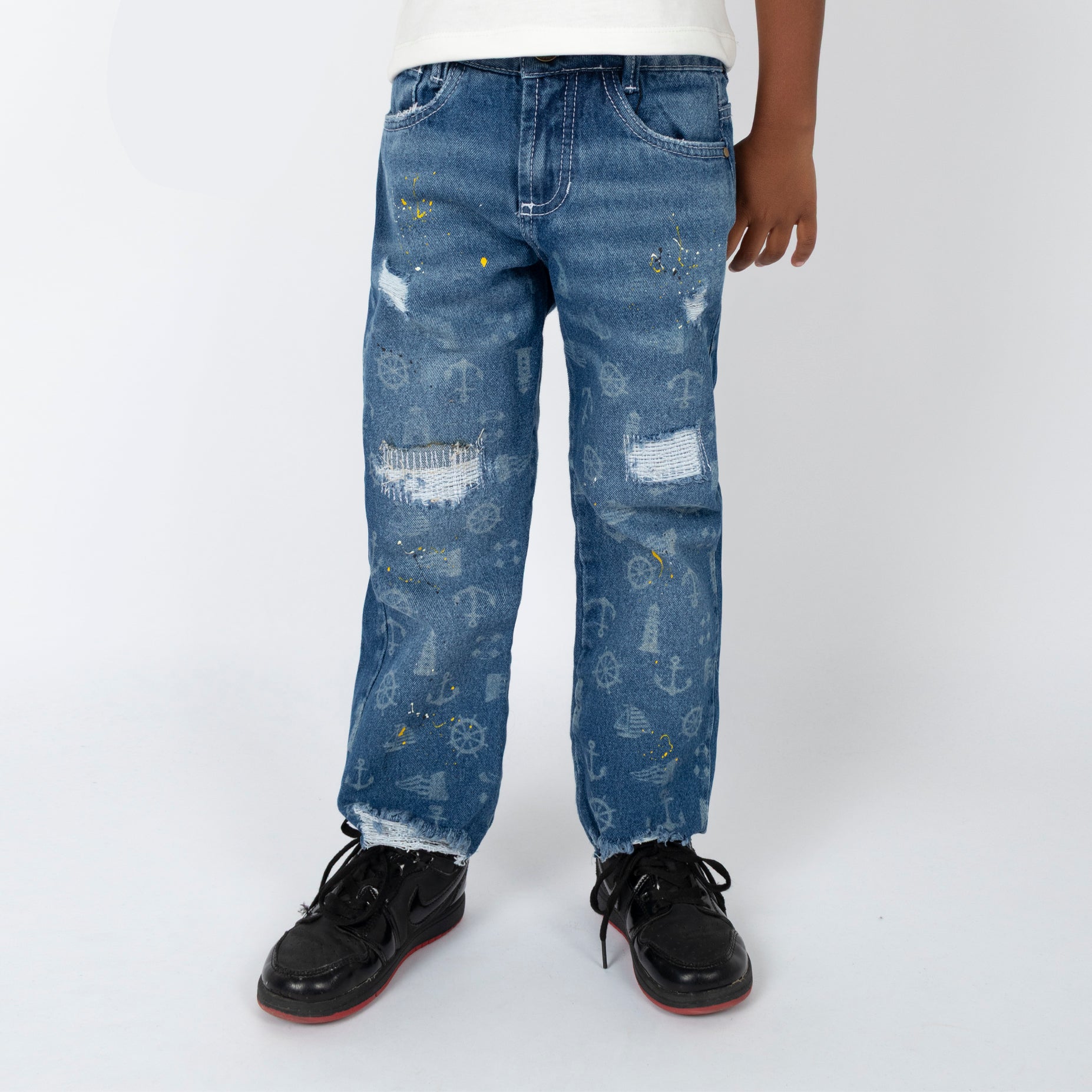 Jean niño baggy estampado