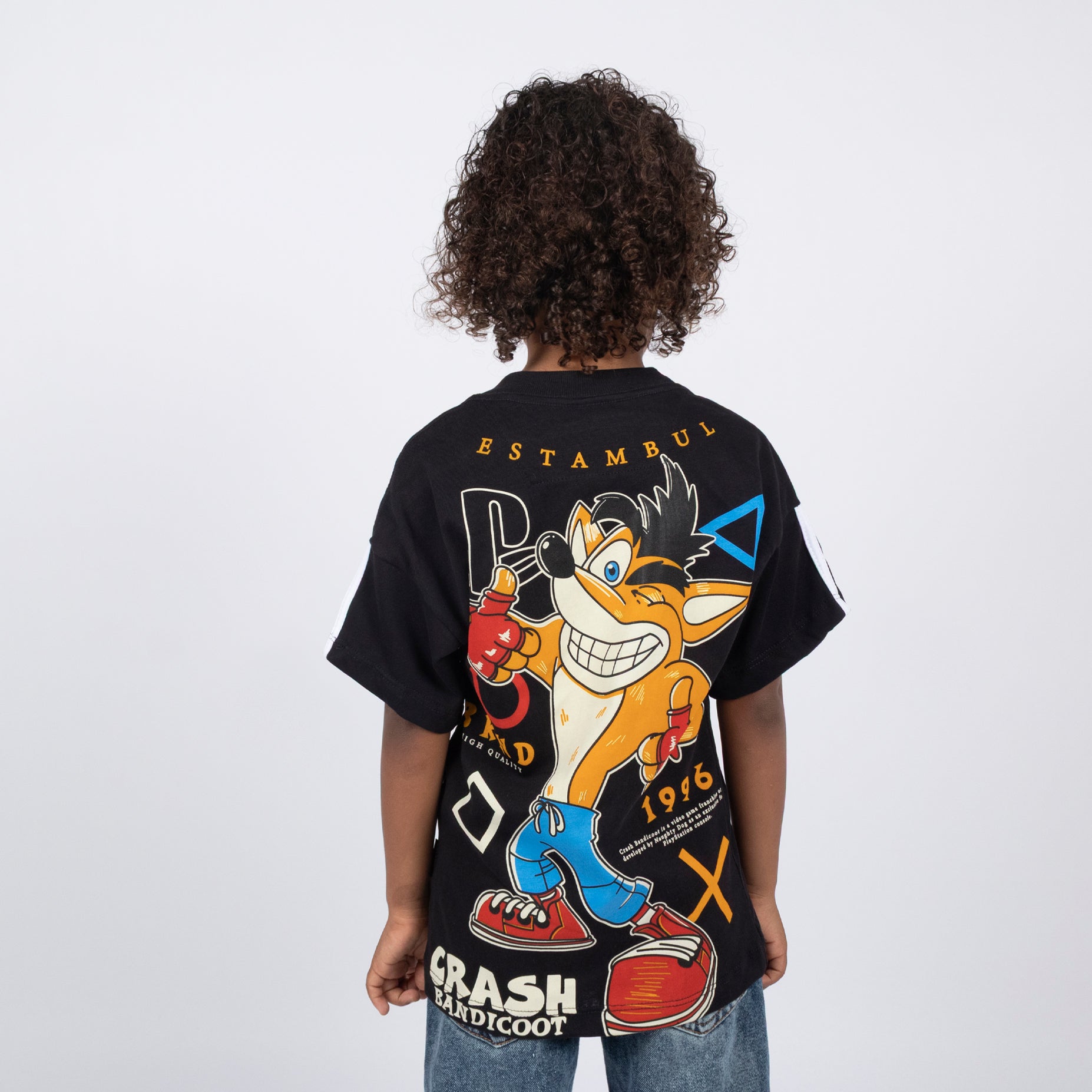 Oversize niño Crash