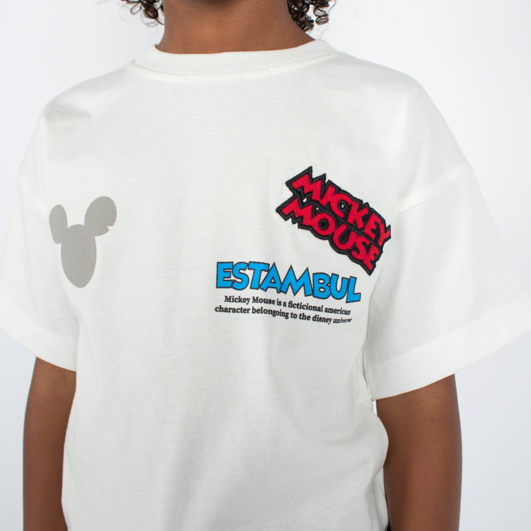 Oversize niño Mickey mouse