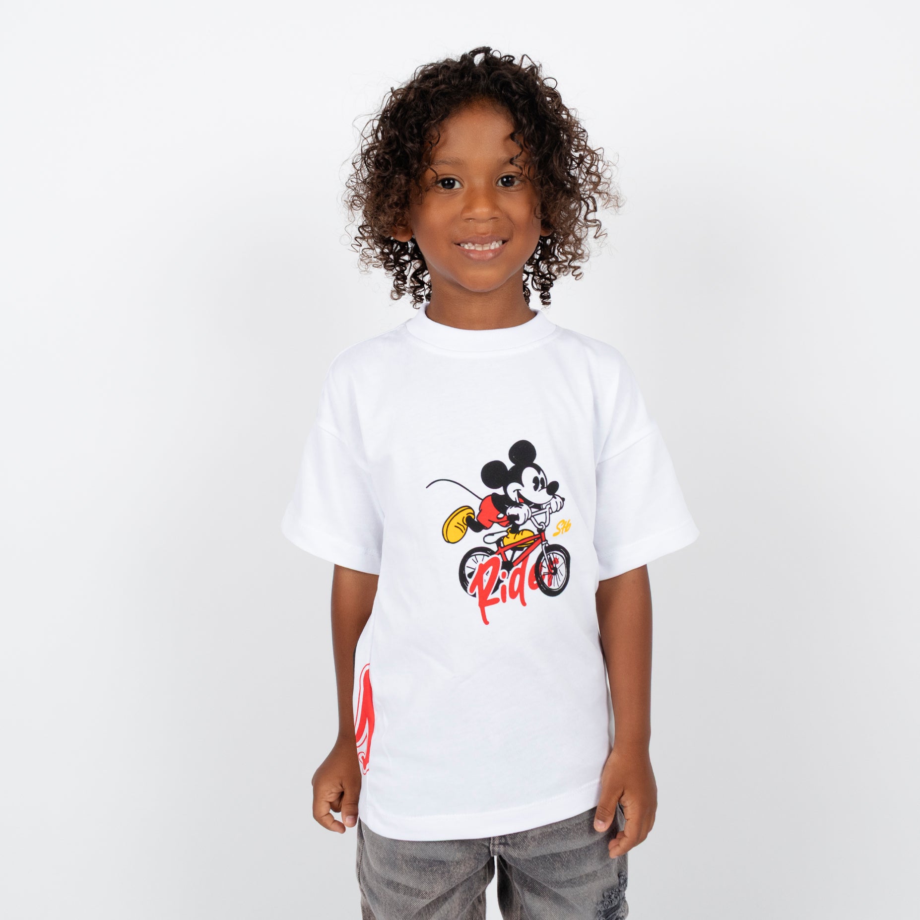 Oversize niño Mickey Mouse