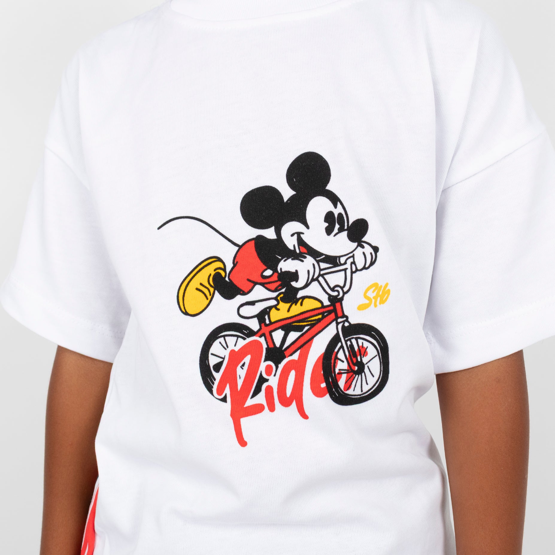 Oversize niño Mickey Mouse