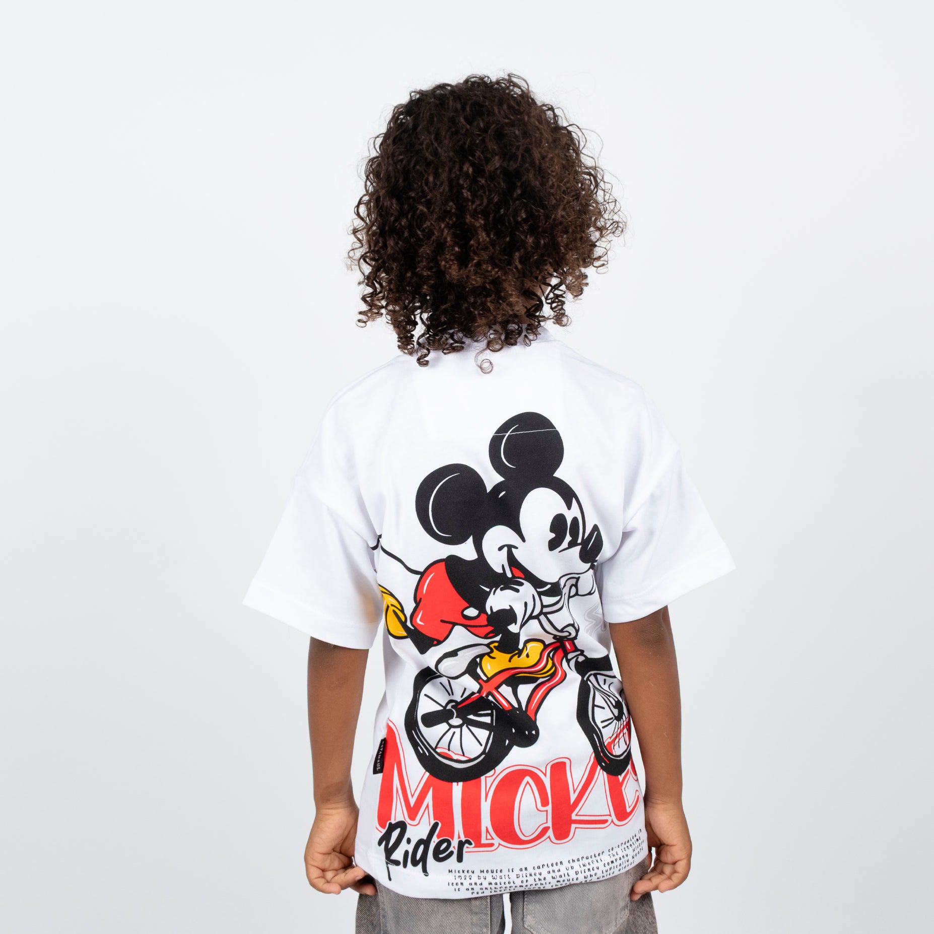 Oversize niño Mickey Mouse