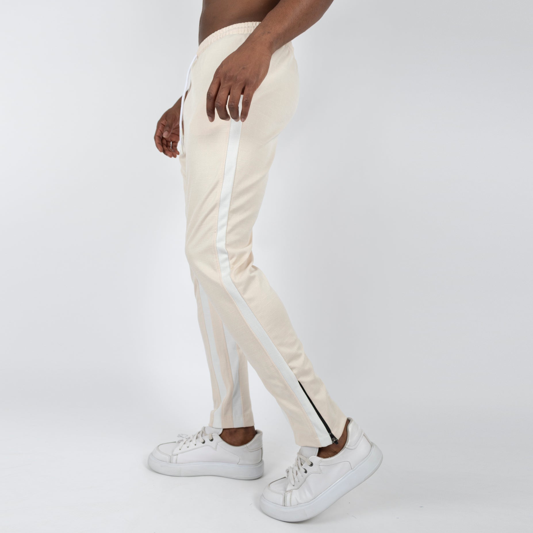 Sudadera hombre corte y cierre crema