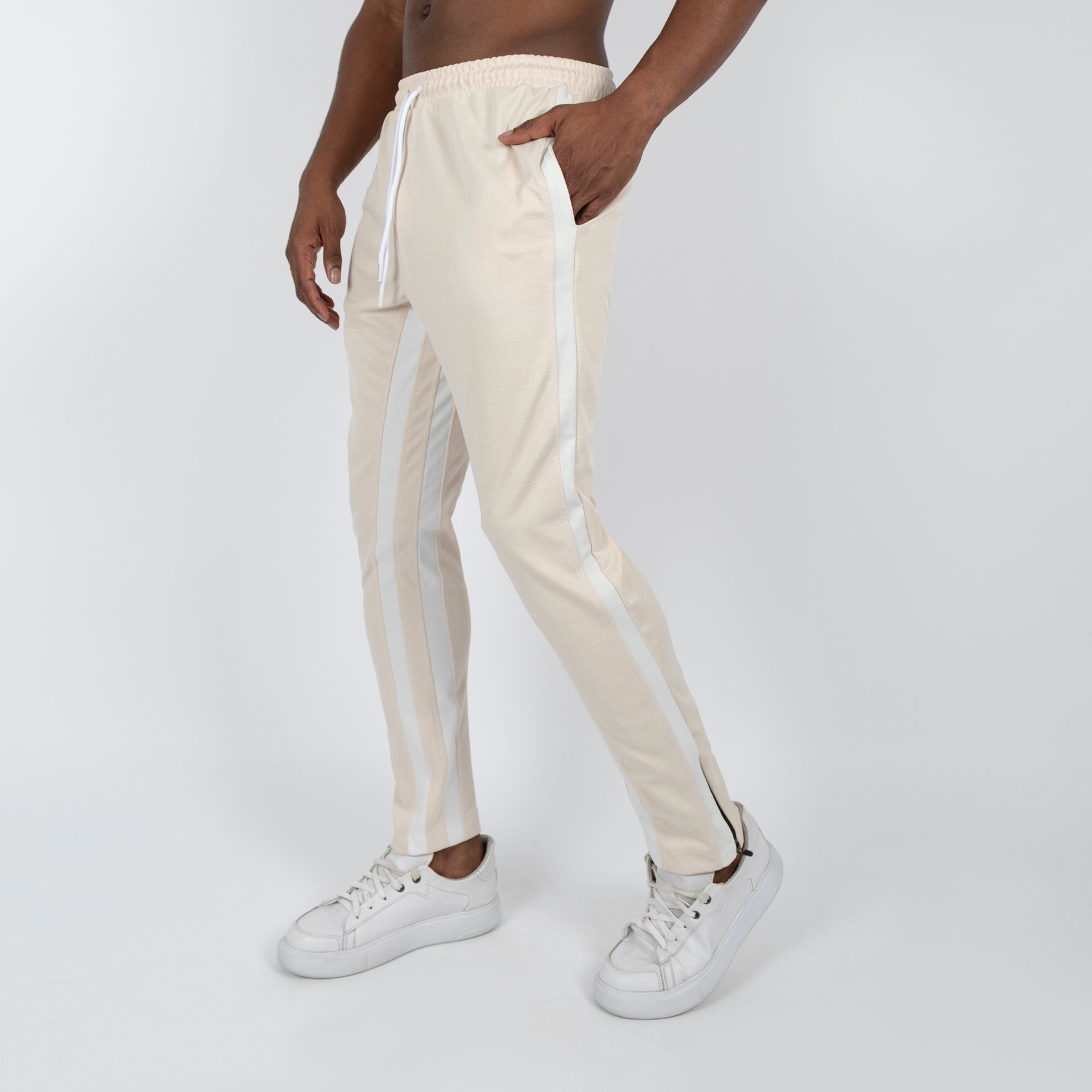 Sudadera hombre corte y cierre crema