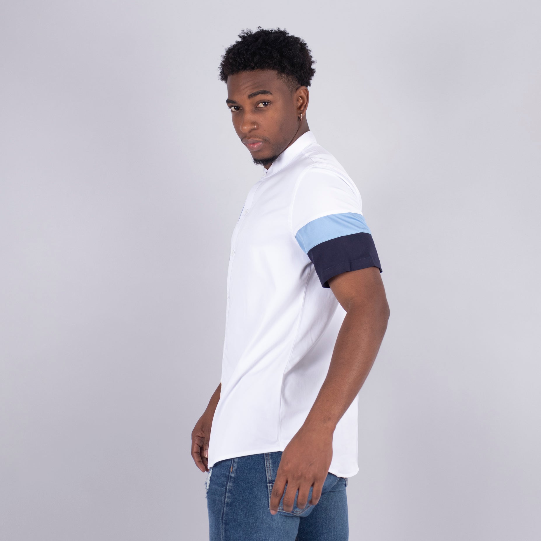 Camisa hombre corte manga