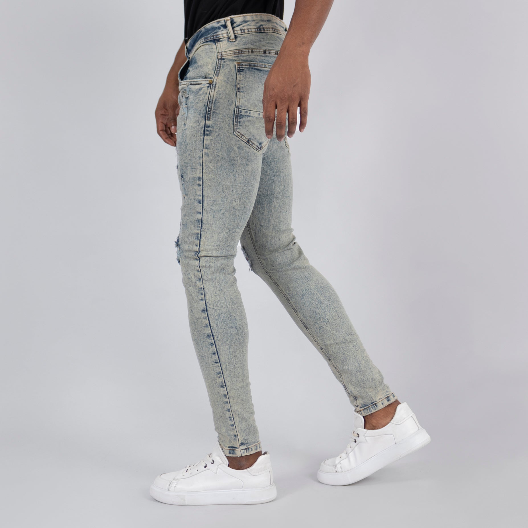 Jean hombre skinny azul claro