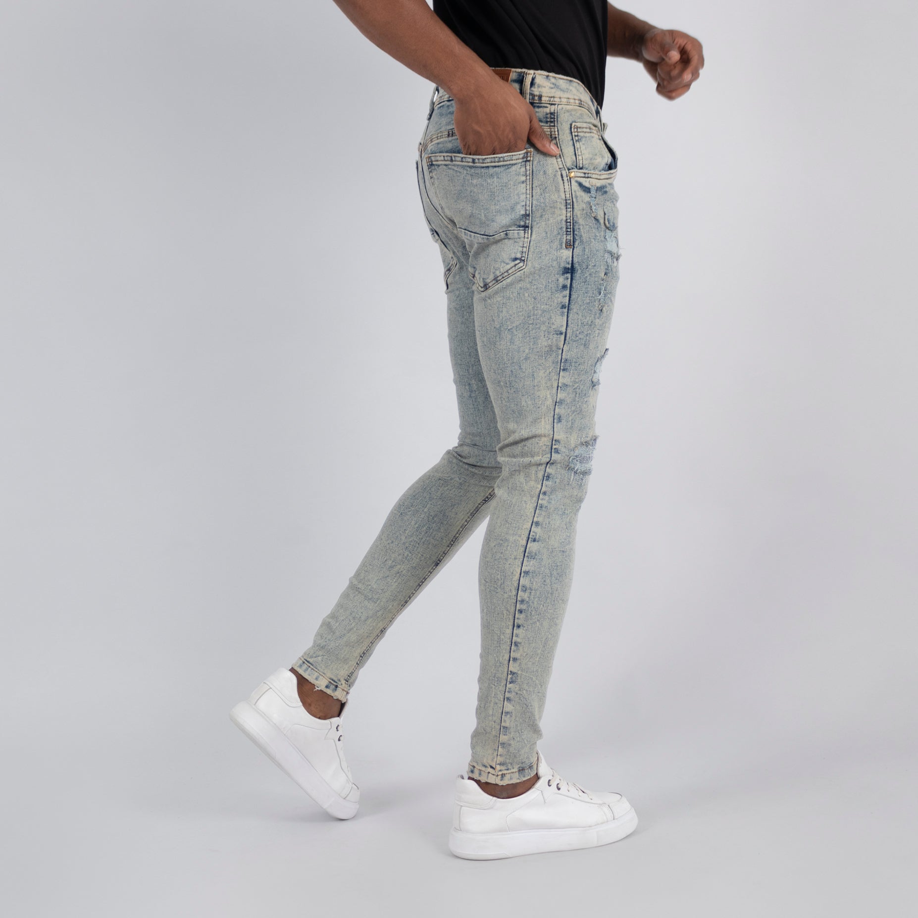 Jean hombre skinny azul claro