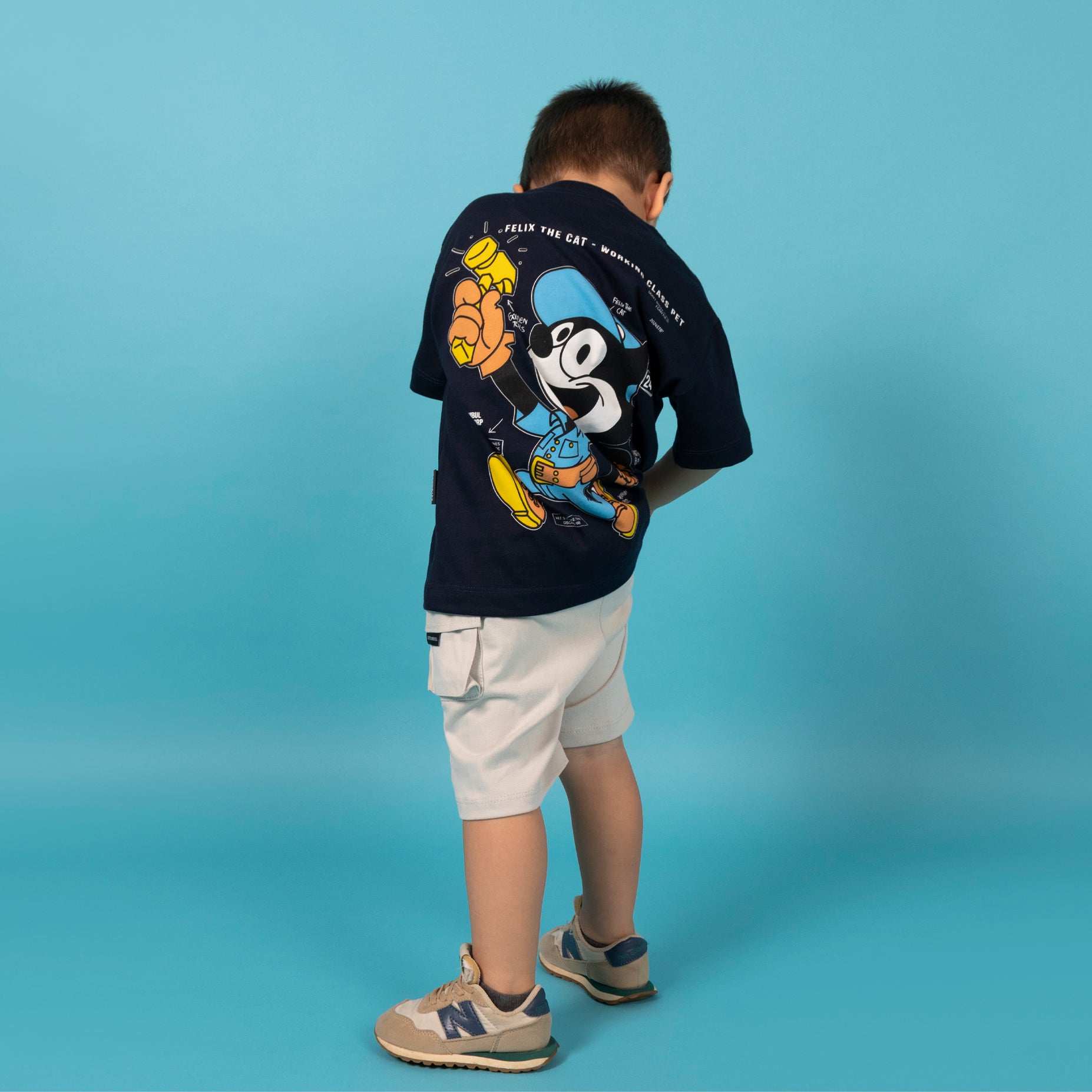 Oversize baby felix cat