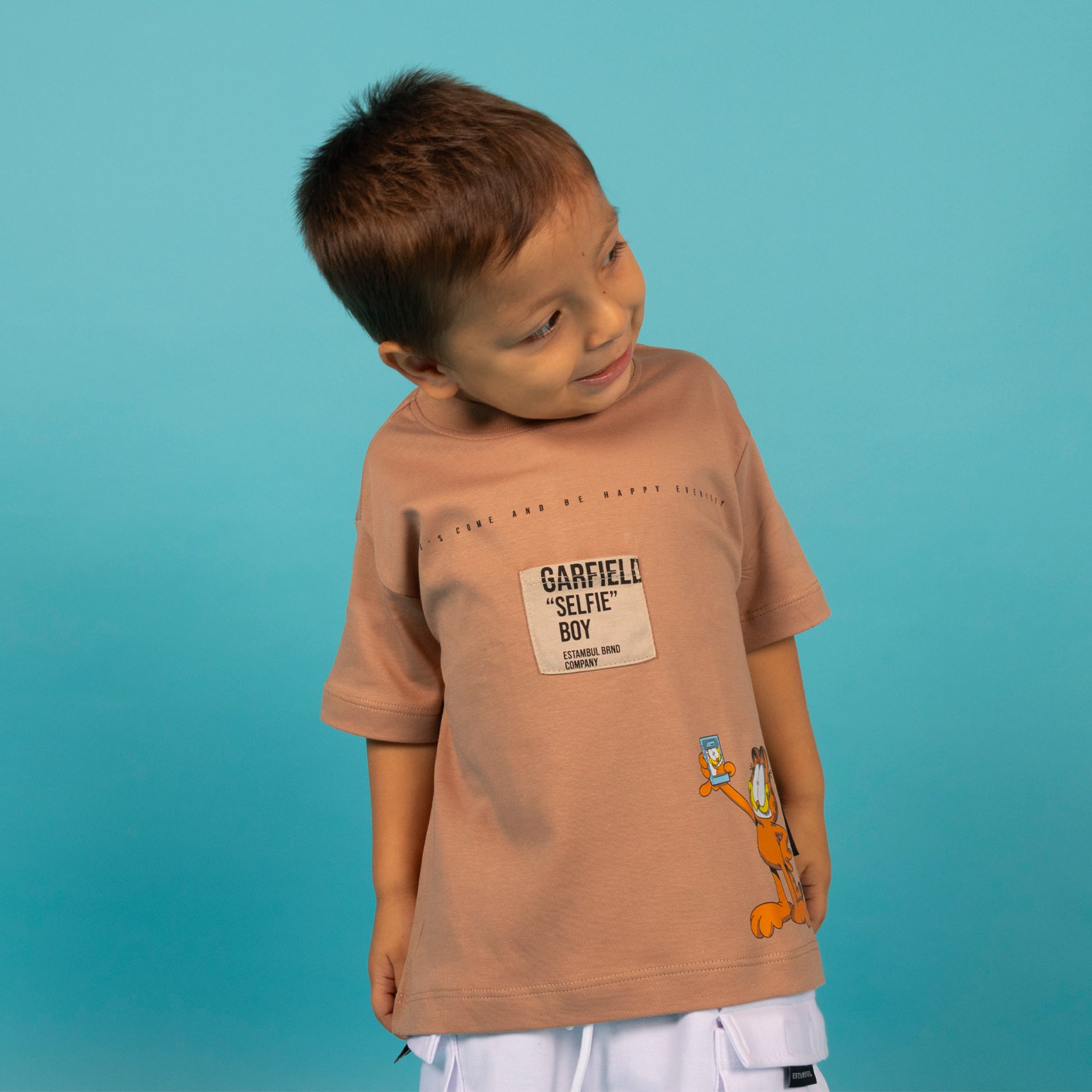 Oversize baby Garfield