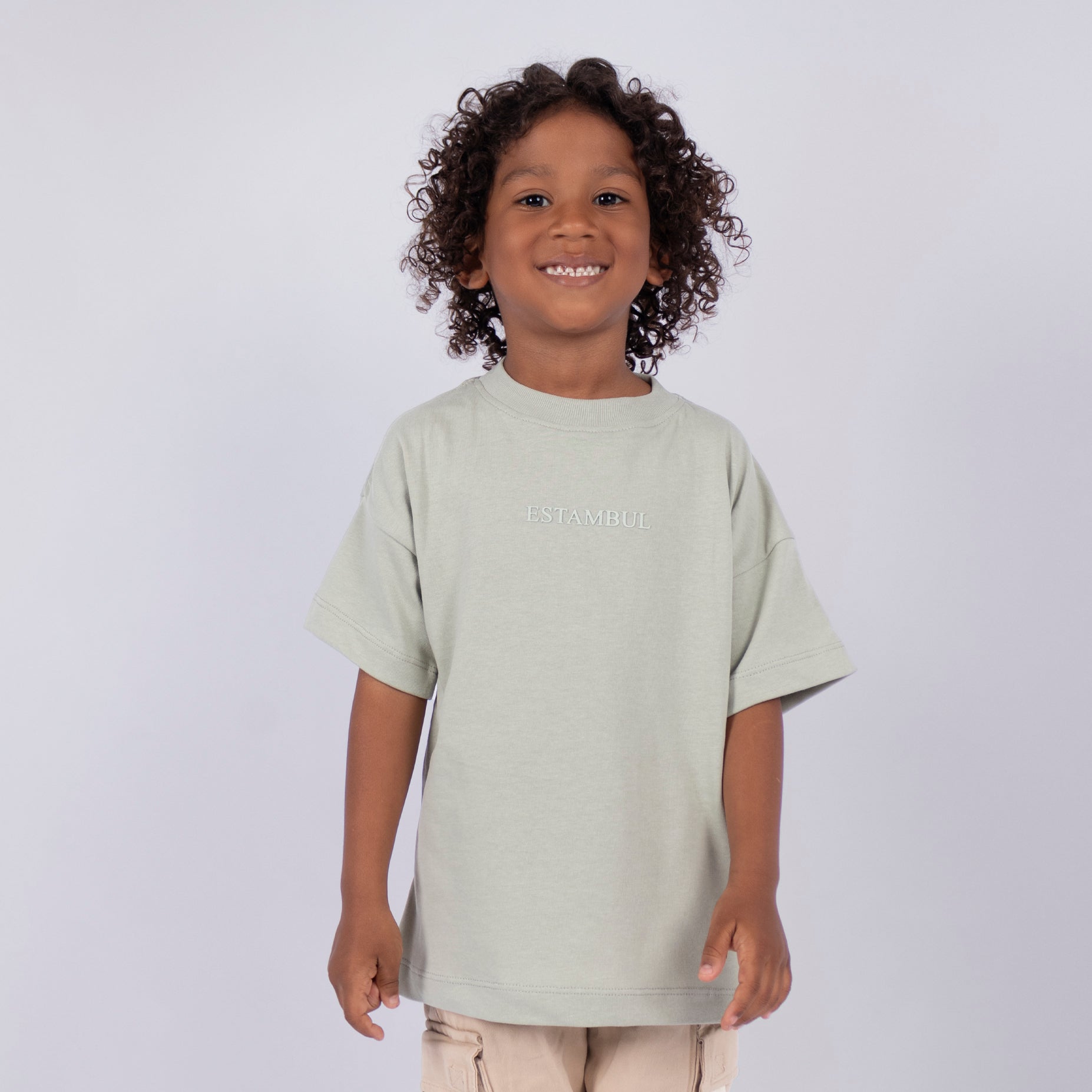 Oversize niño basica verde claro